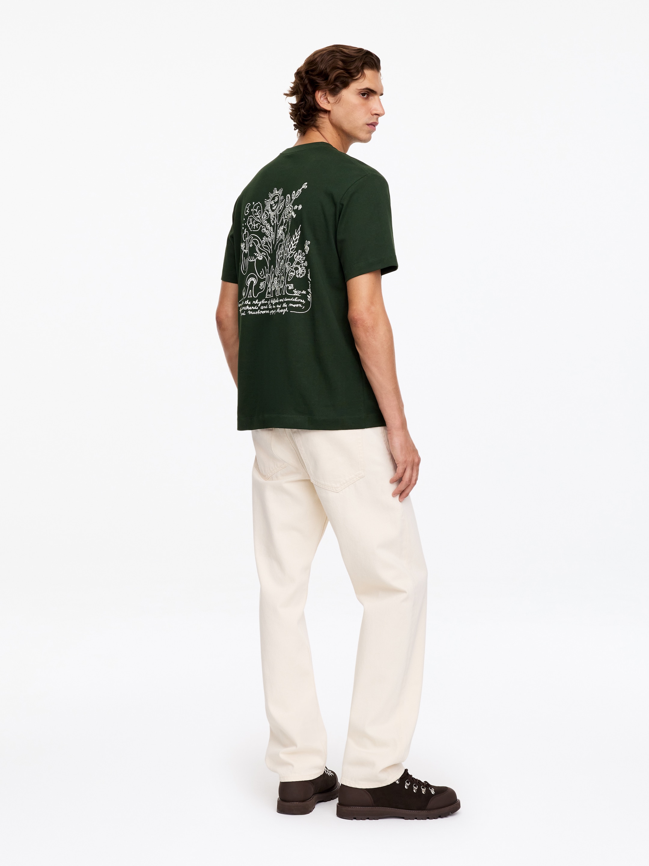 ARKET CAFÉ T-Shirt mit Print - Dunkelgrün/schwarz - Loose Fit - women - StillMedia/Lookbook - 20