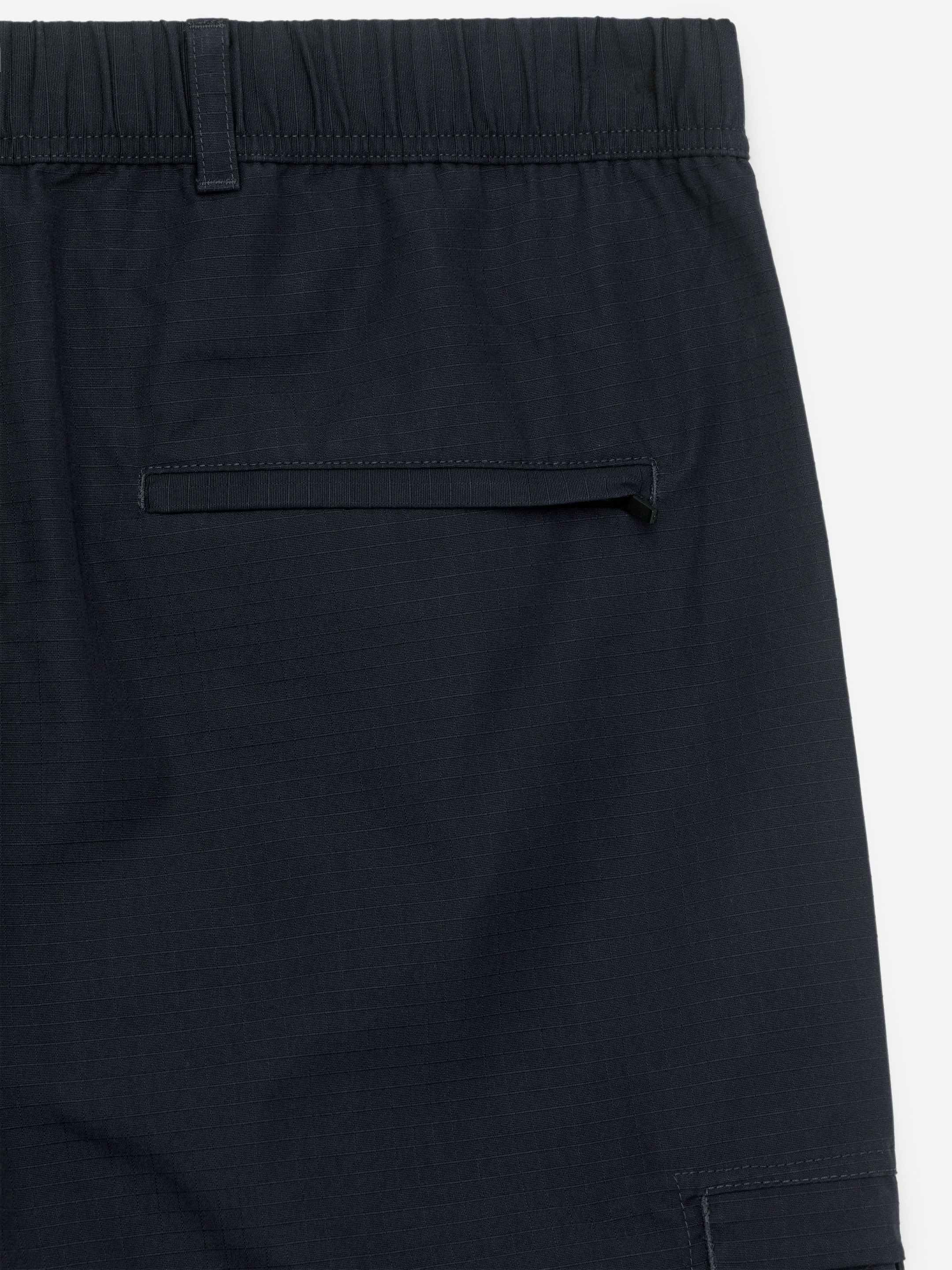 Pantaloni cargo ARKET ACTIVE - Blu scuro - Regular fit - Men - StillMedia/DescriptiveDetail - 1