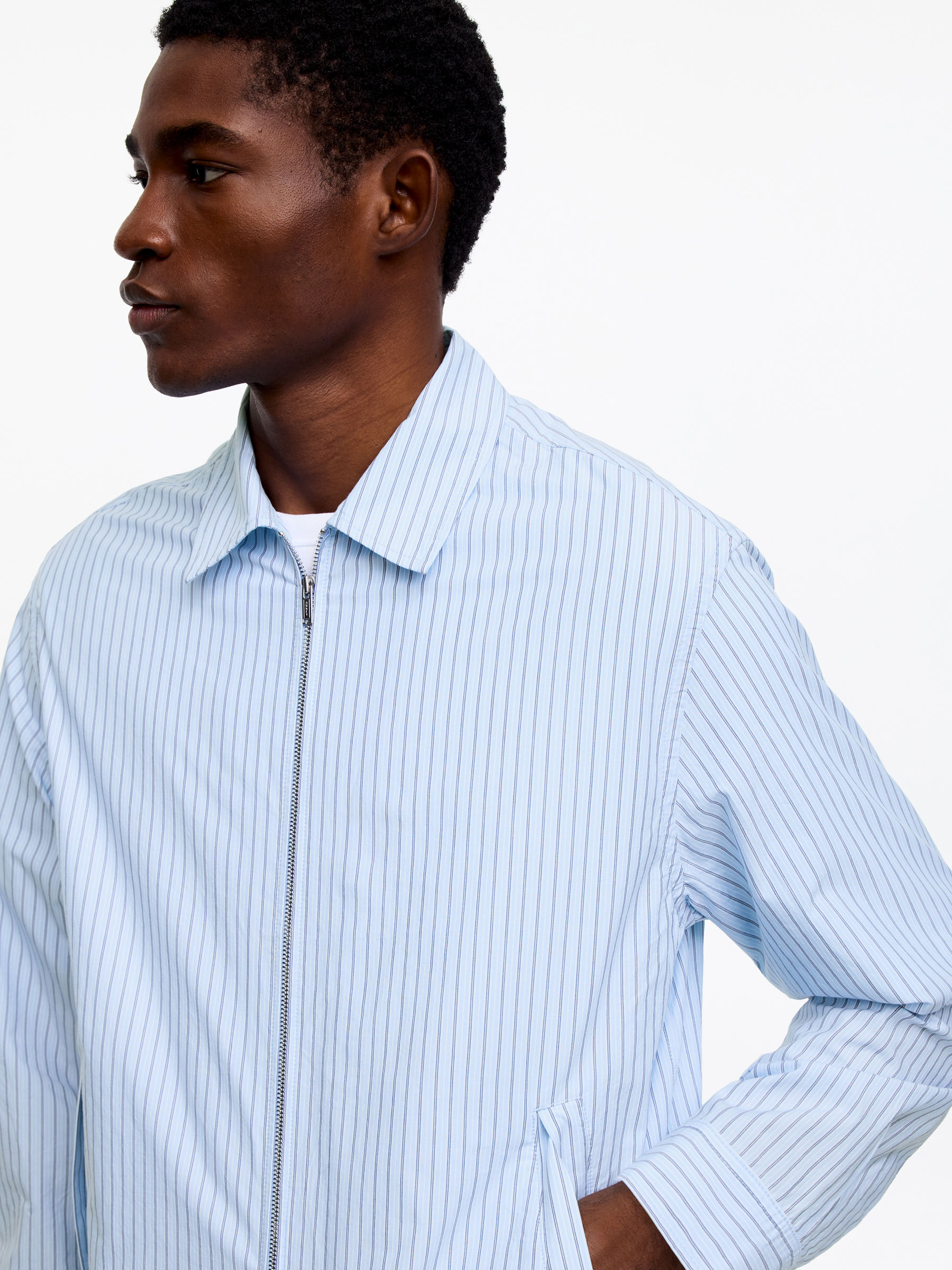 Poplin Drizzler Jacket - White/Striped - Relaxed fit - Men - StillMedia/Lookbook - 2