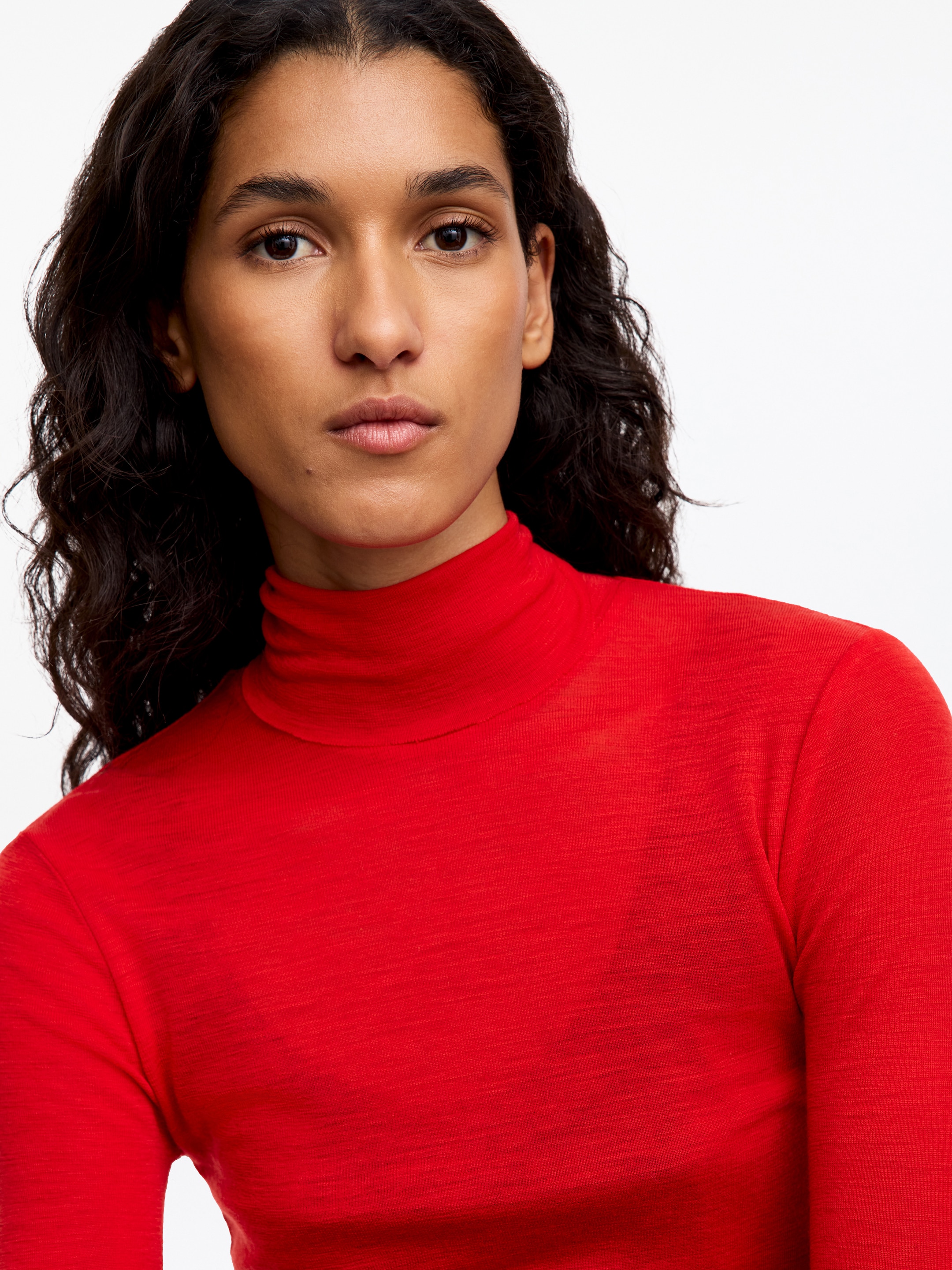 Roll-Neck Wool Top - Red - Slim fit - women - StillMedia/Lookbook - 5