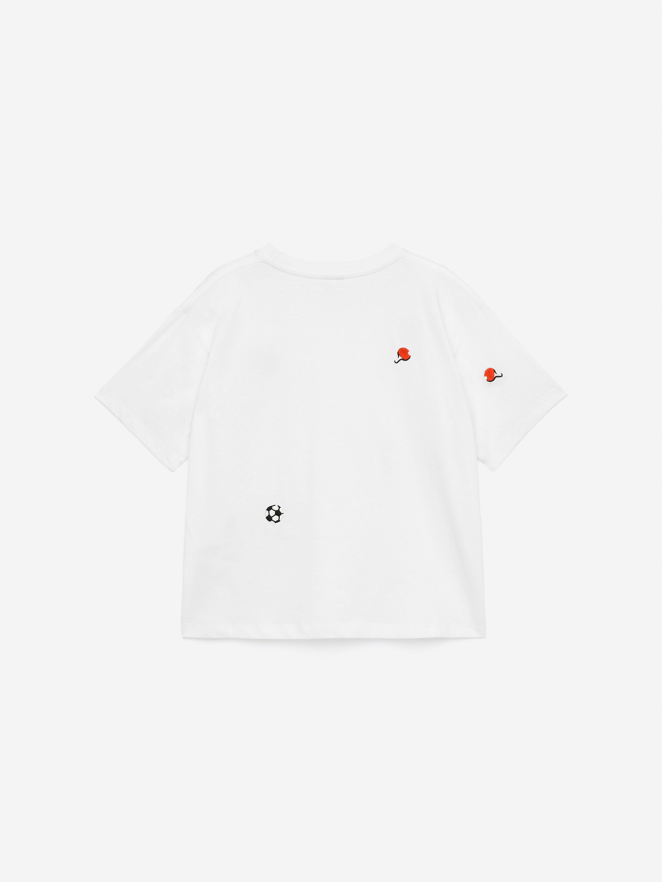 Oversized T-Shirt - White/Sports - Oversized - Children - StillMedia/DescriptiveStillLife - 2