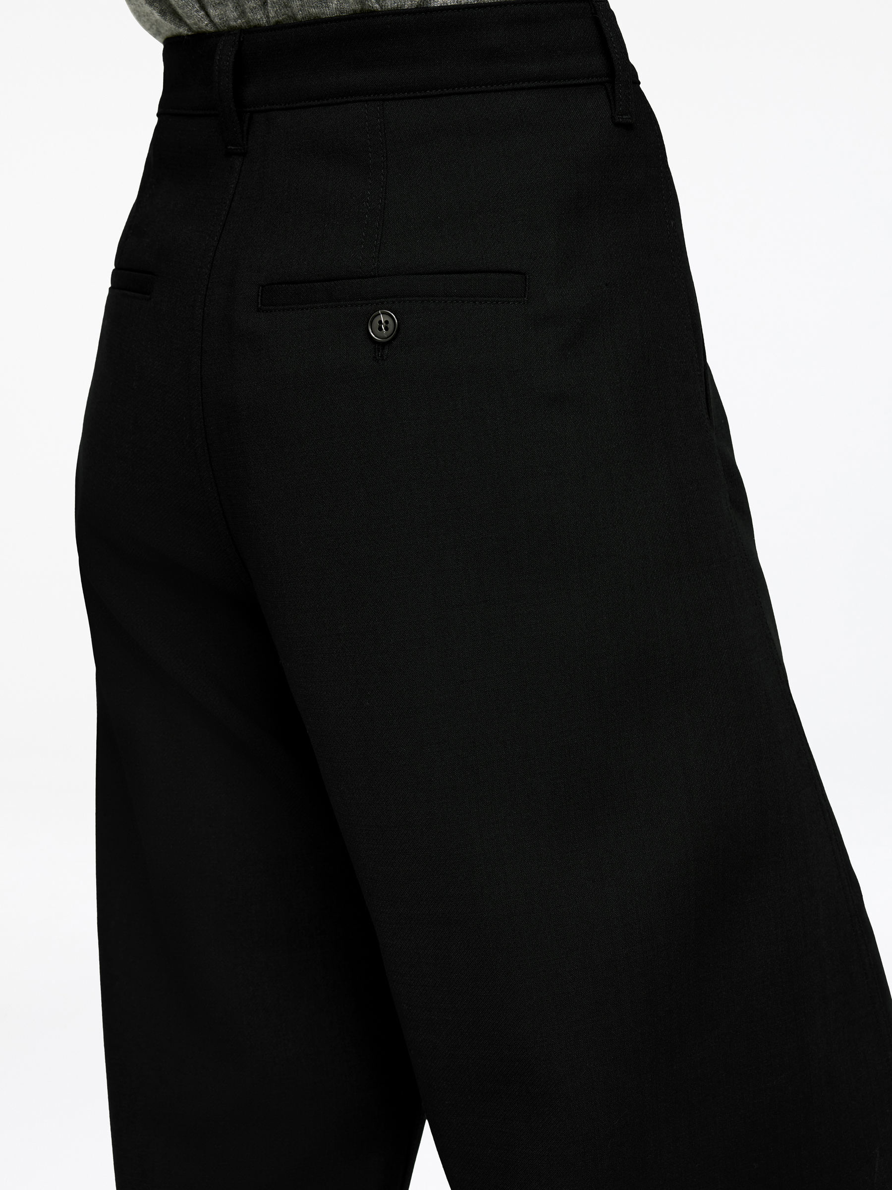 Pantalon jambes barrel - Noir - Relaxed fit - Femme - StillMedia/Lookbook - 6