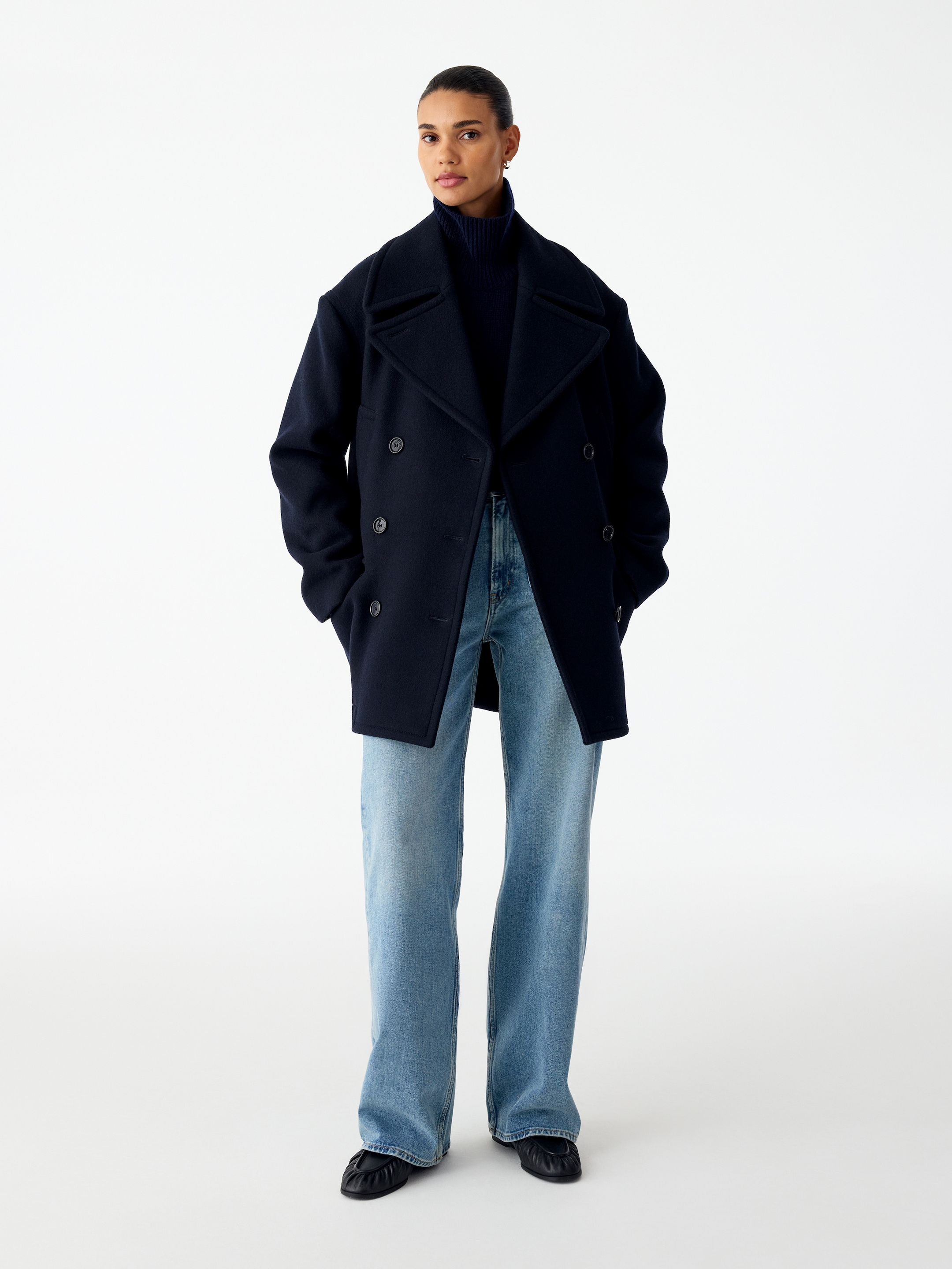 LUPINE Flared Jeans - Blue - Regular fit - women - StillMedia/Lookbook - 13