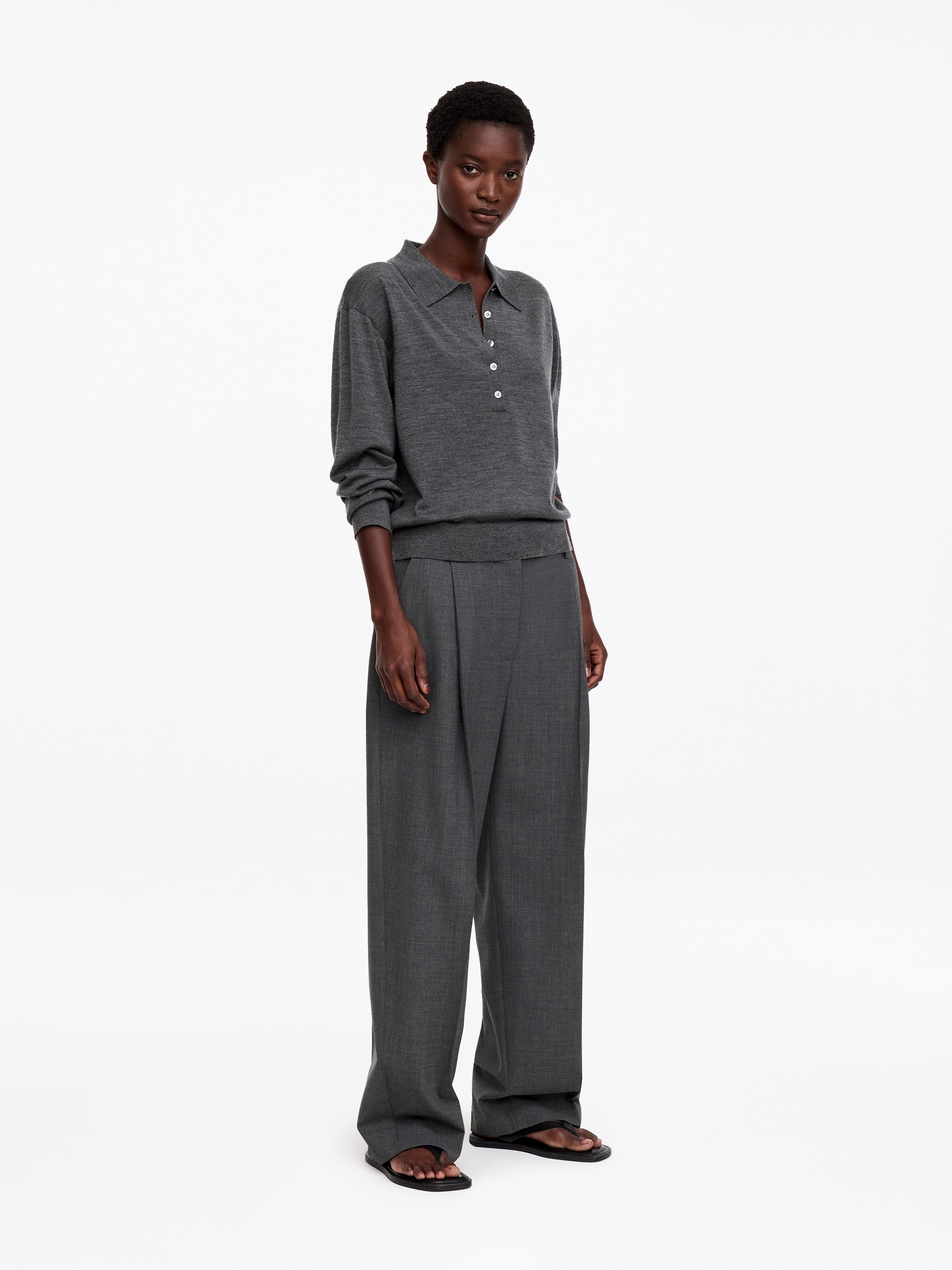 Poloshirt aus Merinowolle - Grau - Regular Fit - women - StillMedia/Lookbook - 5