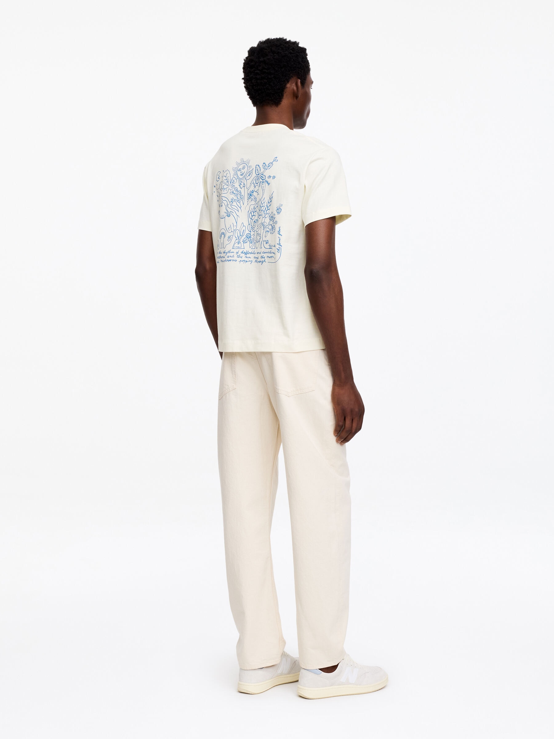 T-shirt imprimé ARKET CAFÉ - Blanc cassé/Bleu - Loose fit - Café - StillMedia/Lookbook - 6