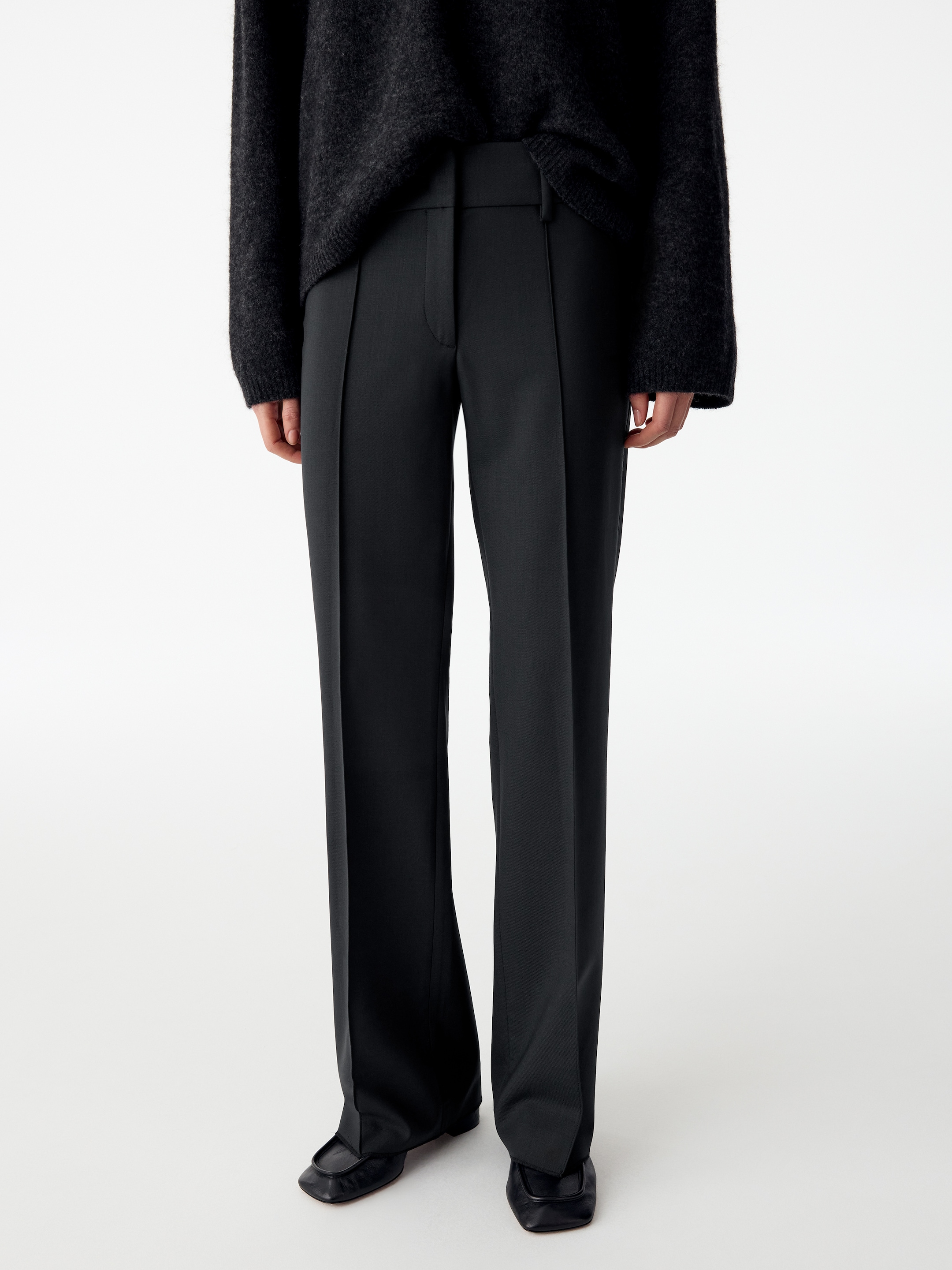Rozszerzane eleganckie spodnie - Czarny - Wąski fason - women - StillMedia/Lookbook - 8