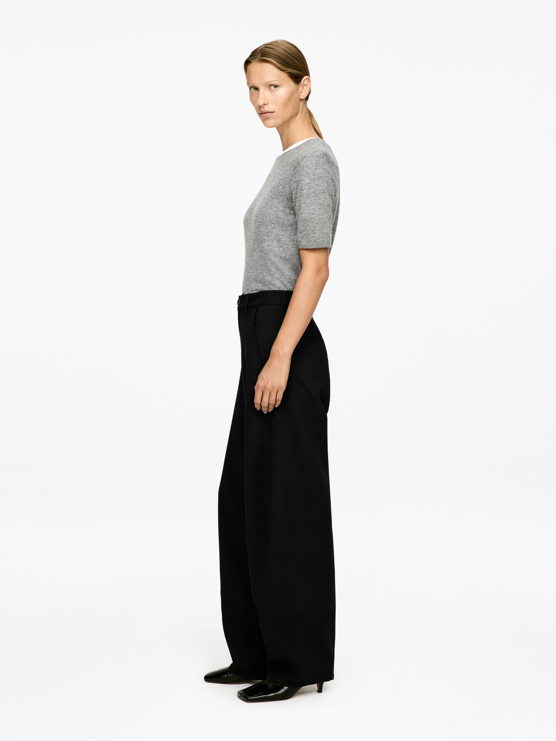 Pantalon jambes barrel - Noir - Relaxed fit - Femme - StillMedia/Lookbook - 4