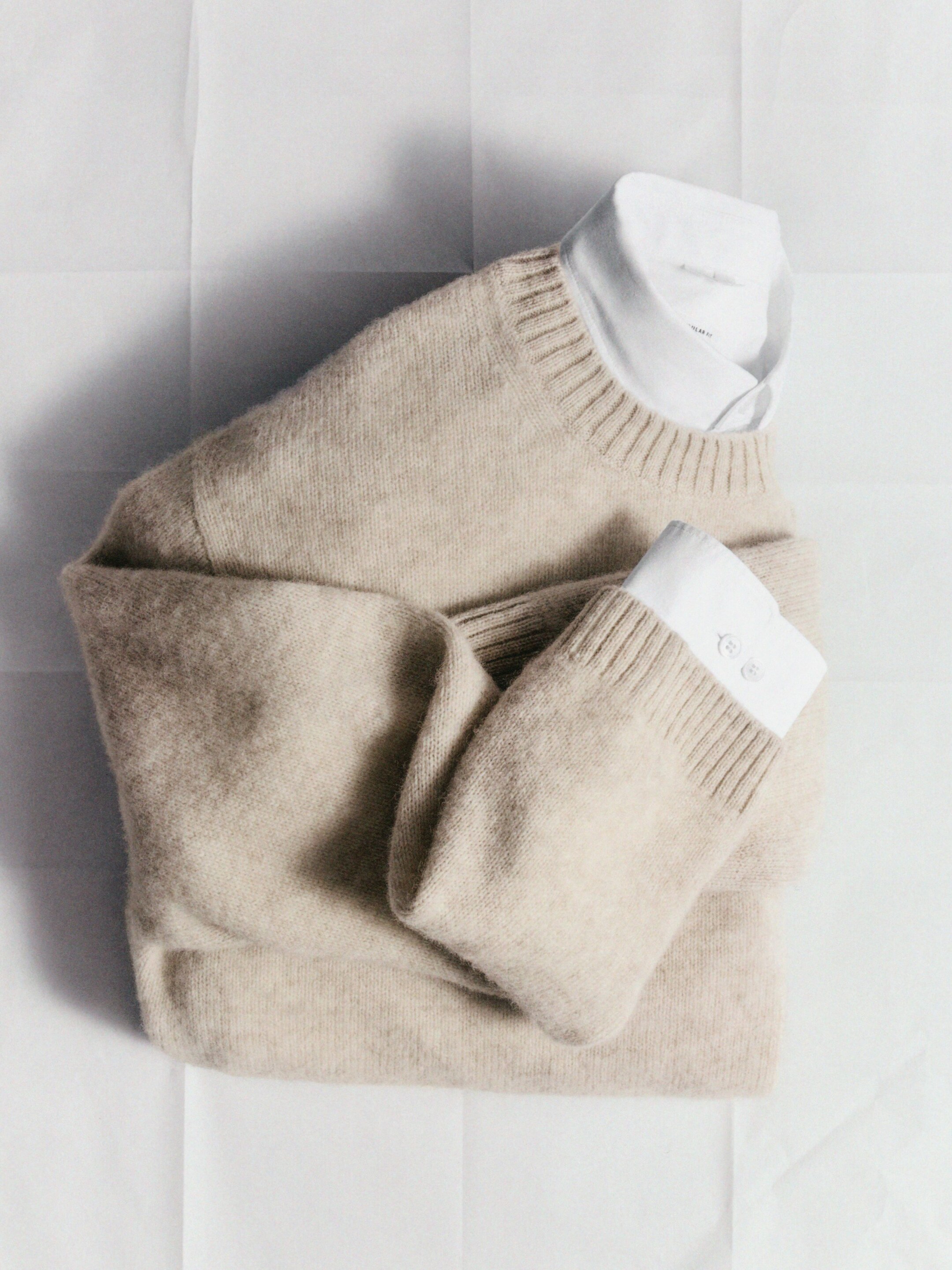 Größeres Bild anzeigen: Wollpullover mit Rundhalsausschnitt - Cremeweiß - Men | H&M AT 6