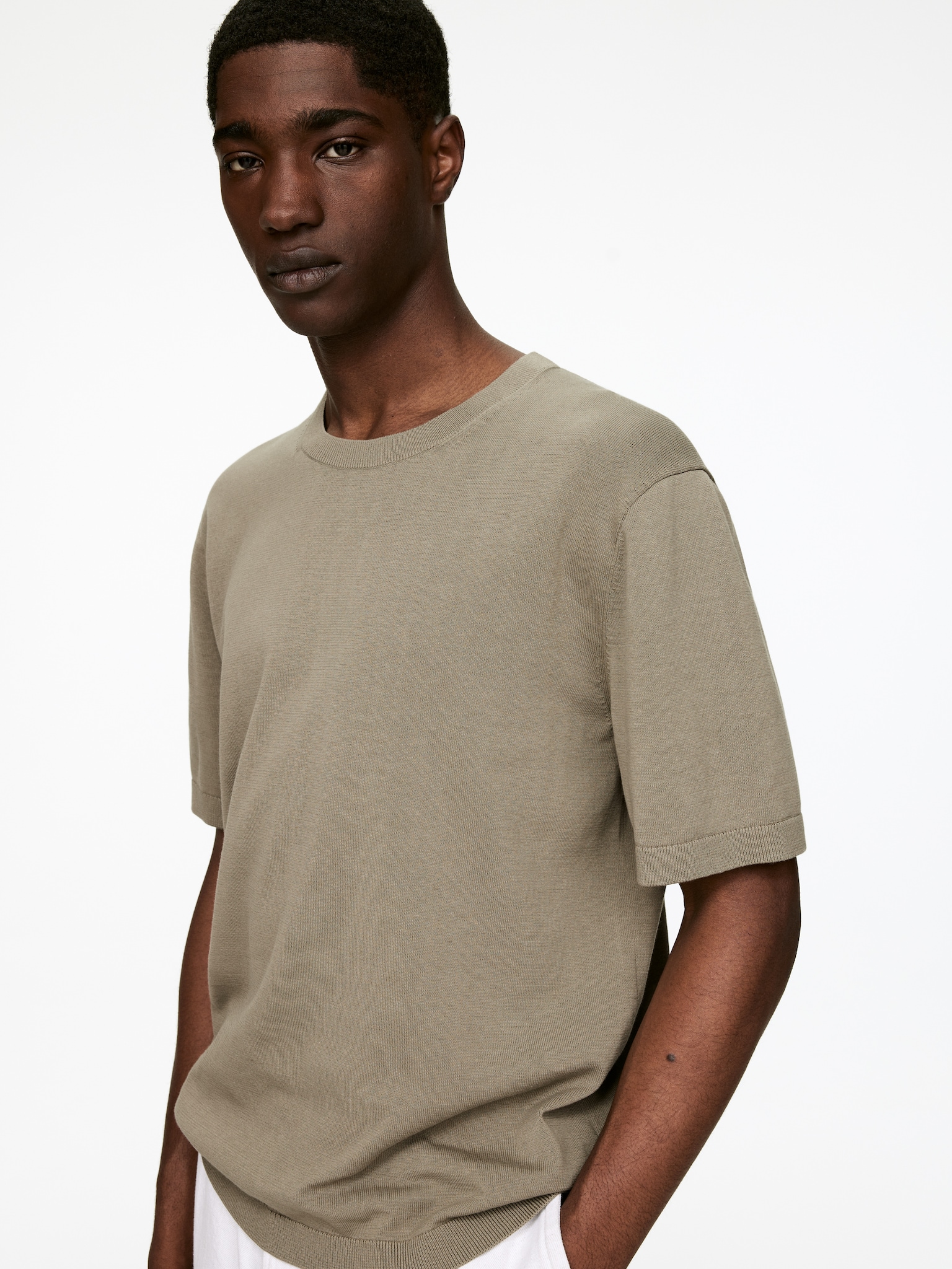 T-shirt z cienkiej bawełnianej dzianiny - Zielony khaki/Ciemnoniebieski - 3