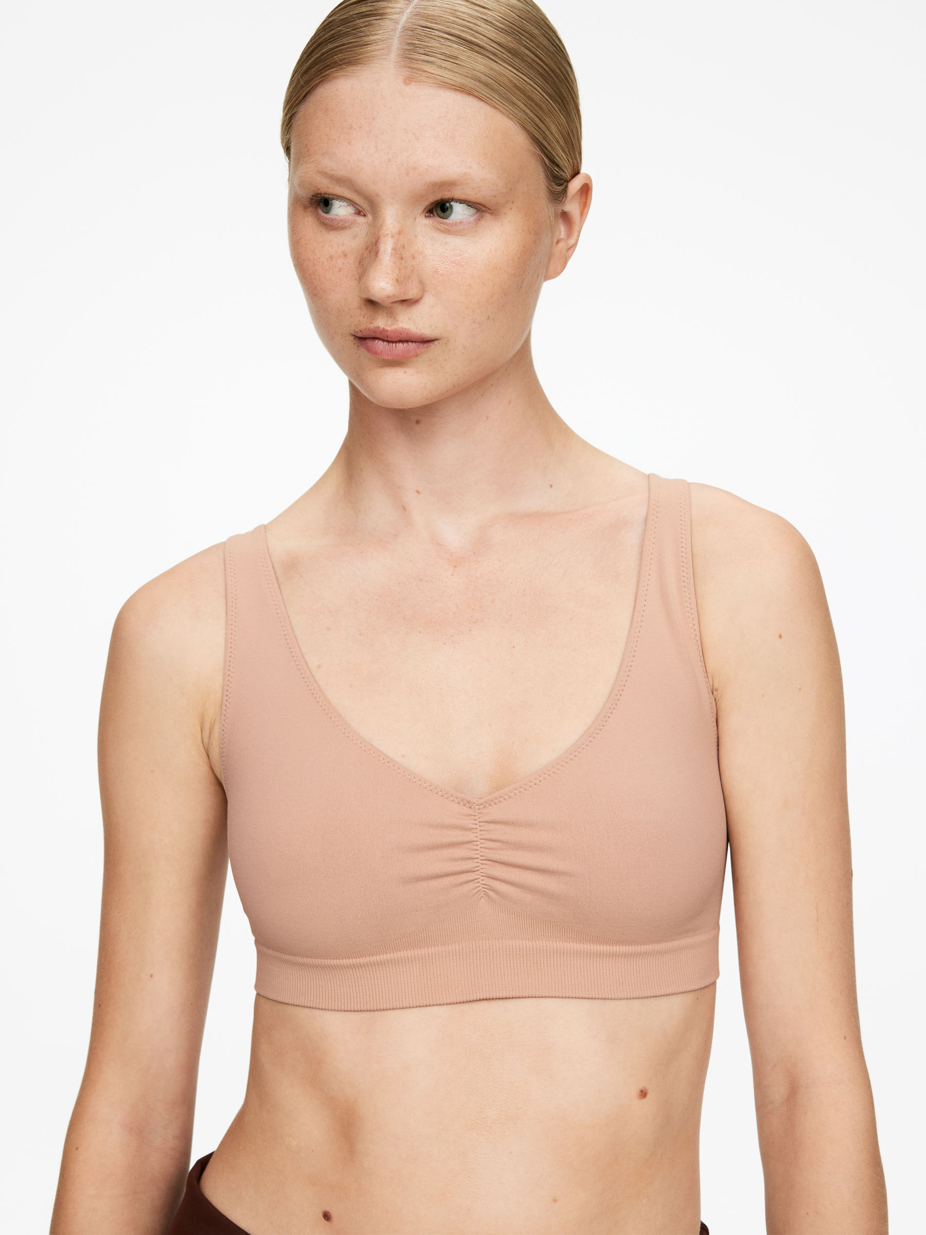 Seamless Top - Beige - Slim fit - Women - StillMedia/Lookbook - 6