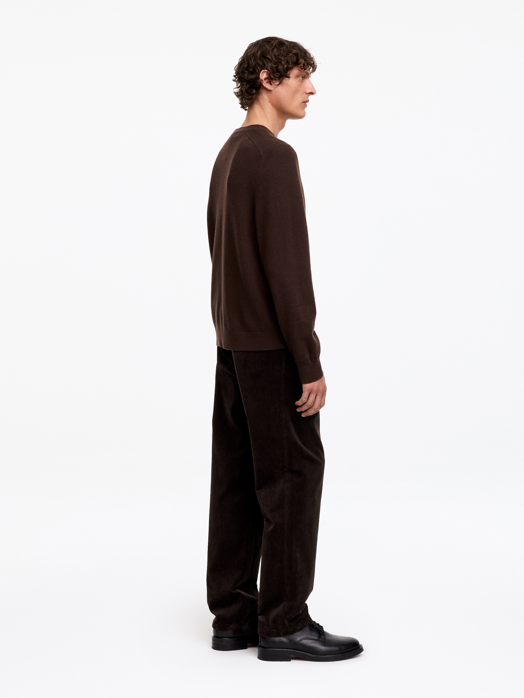Regular Corduroy Trousers - Dark Brown - Regular fit - men - StillMedia/Lookbook - 2