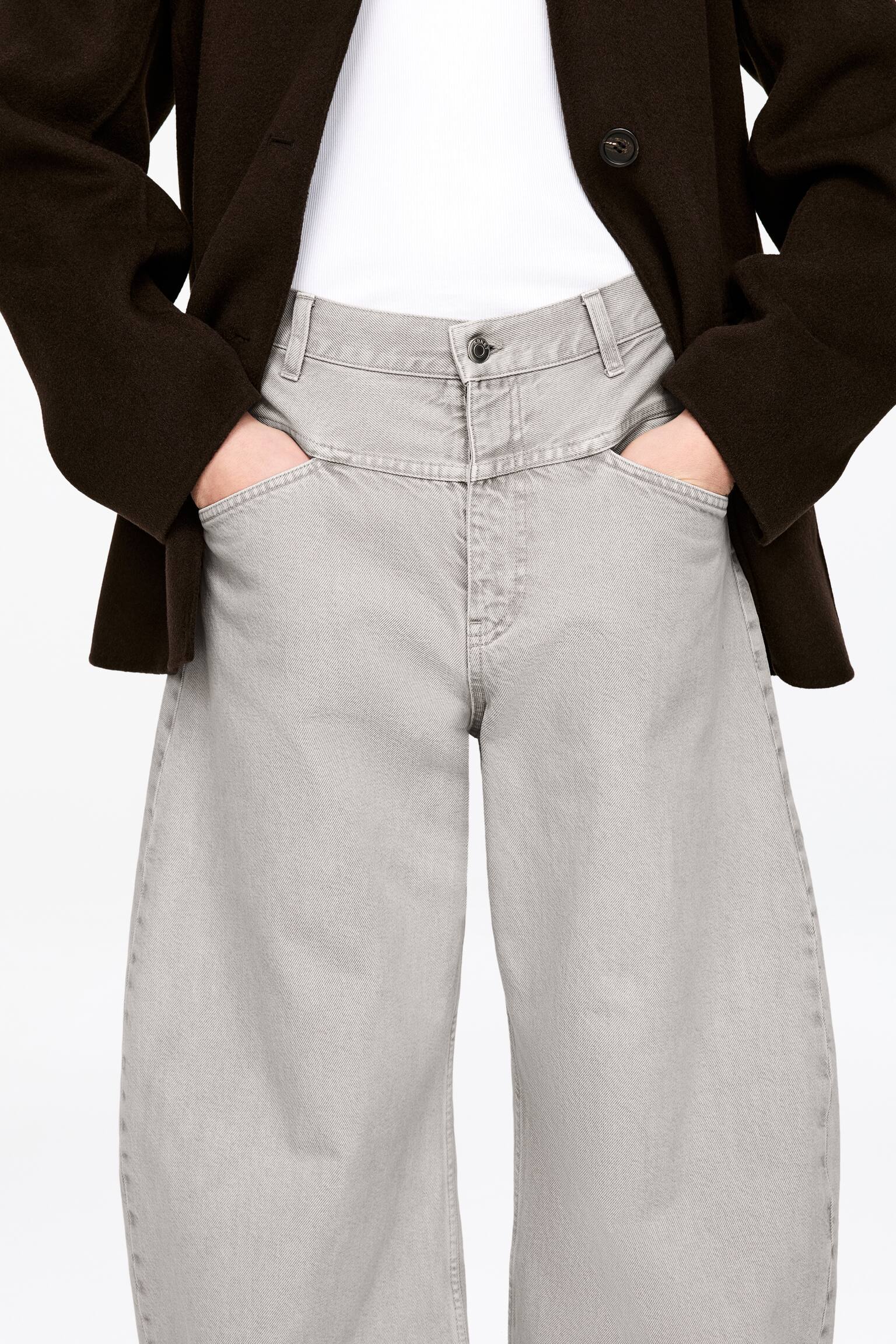 Barrel-Leg Jeans - Light Grey - 3