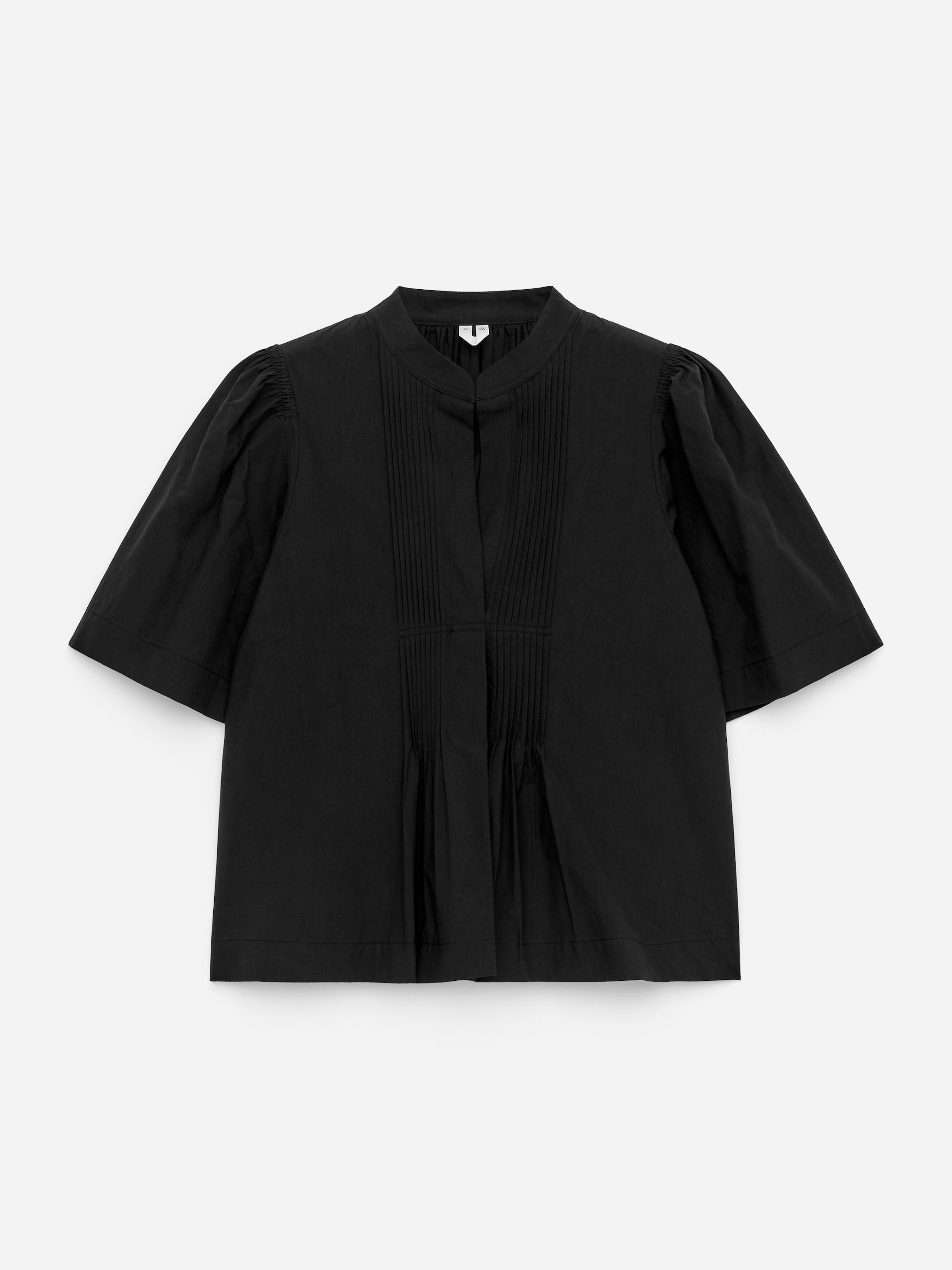 Pleated Blouse - Black - Loose fit - Women - StillMedia/DescriptiveStillLife - 1