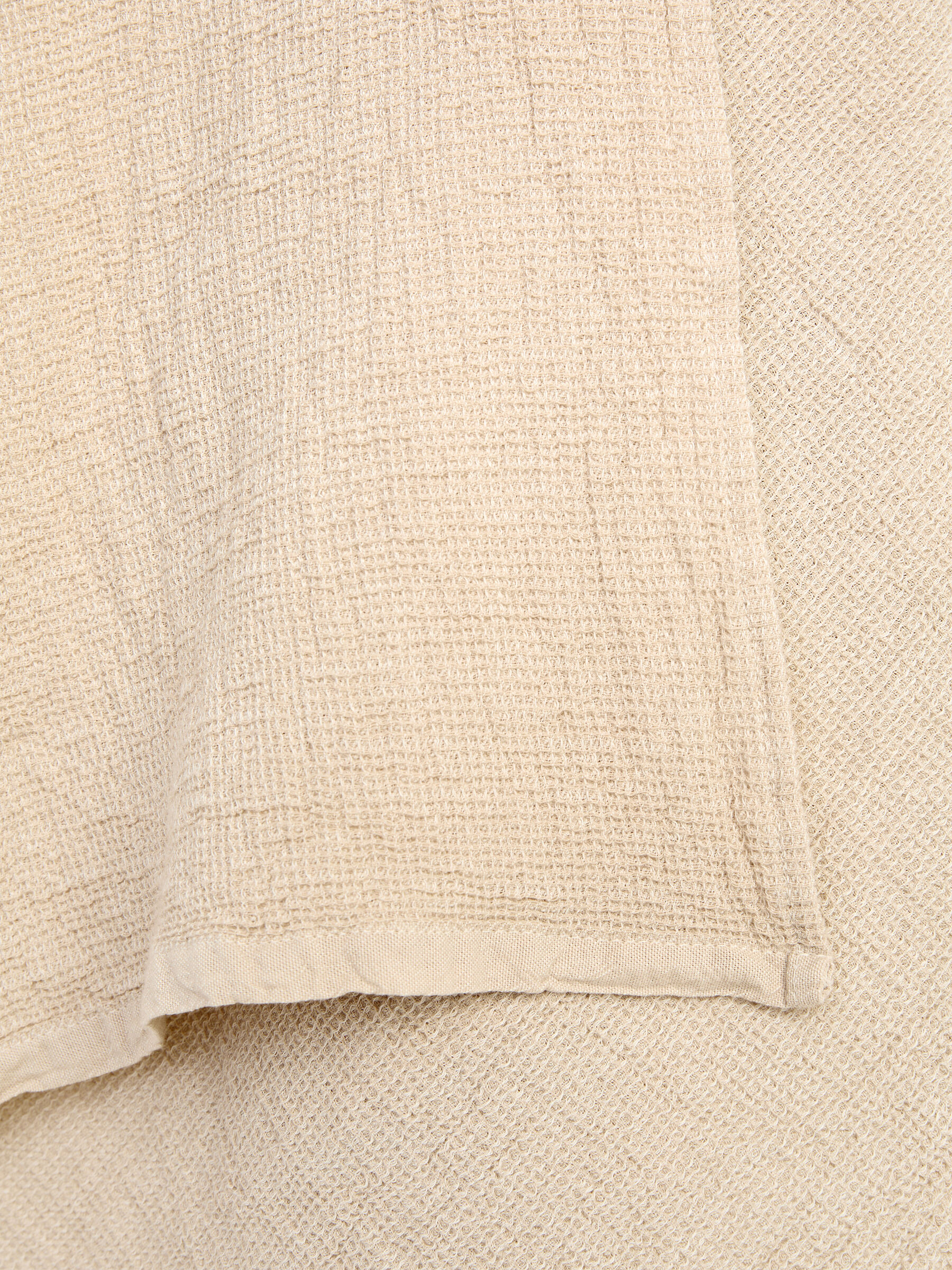 Cotton Waffle Towel 70 x 140 cm - Beige - Homeware - StillMedia/DescriptiveDetail - 1