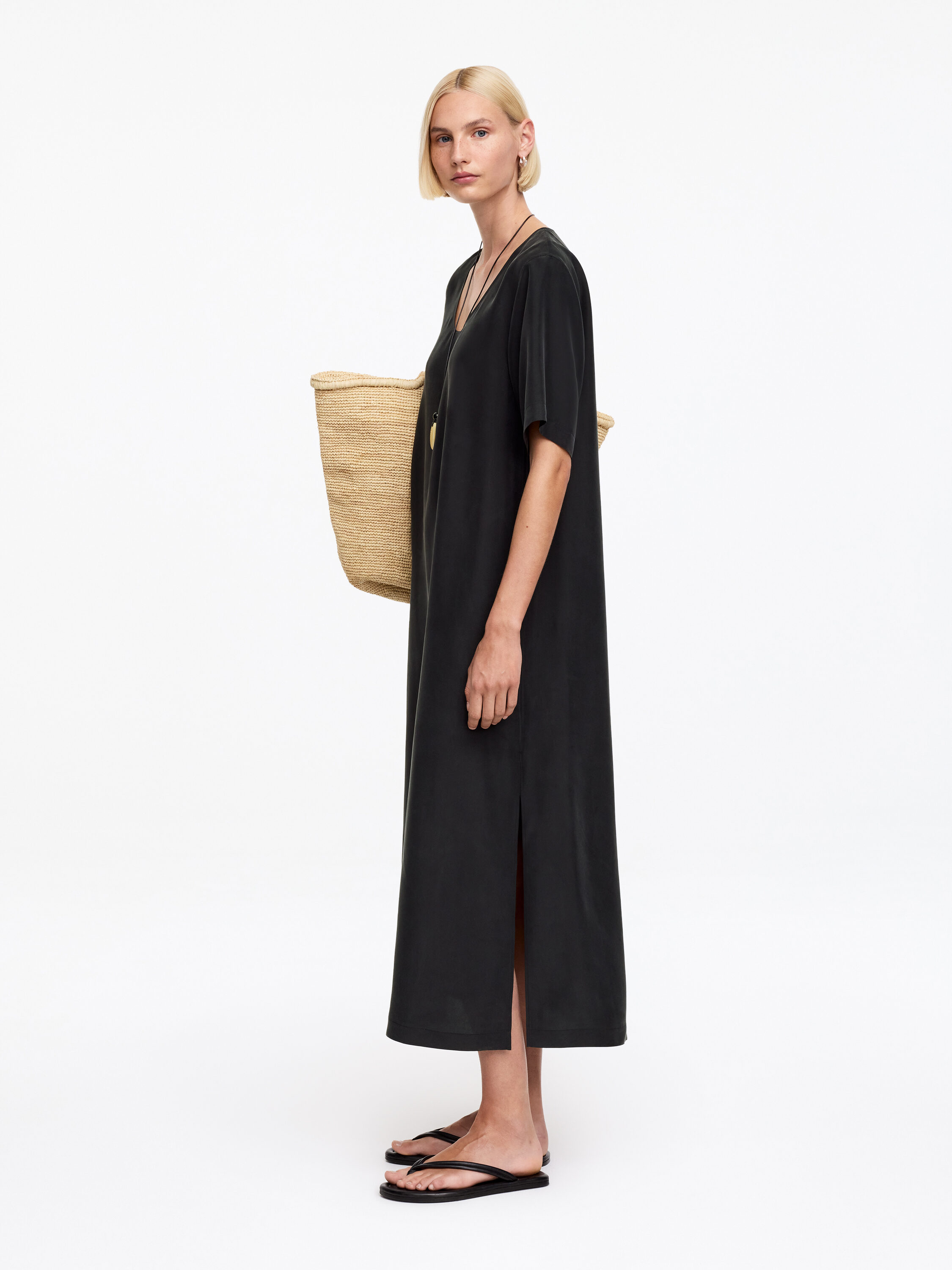 arket black dress Washed Silk – – NL back fastening for a lining Sandro Fringed And Beaded Waist Size:W38