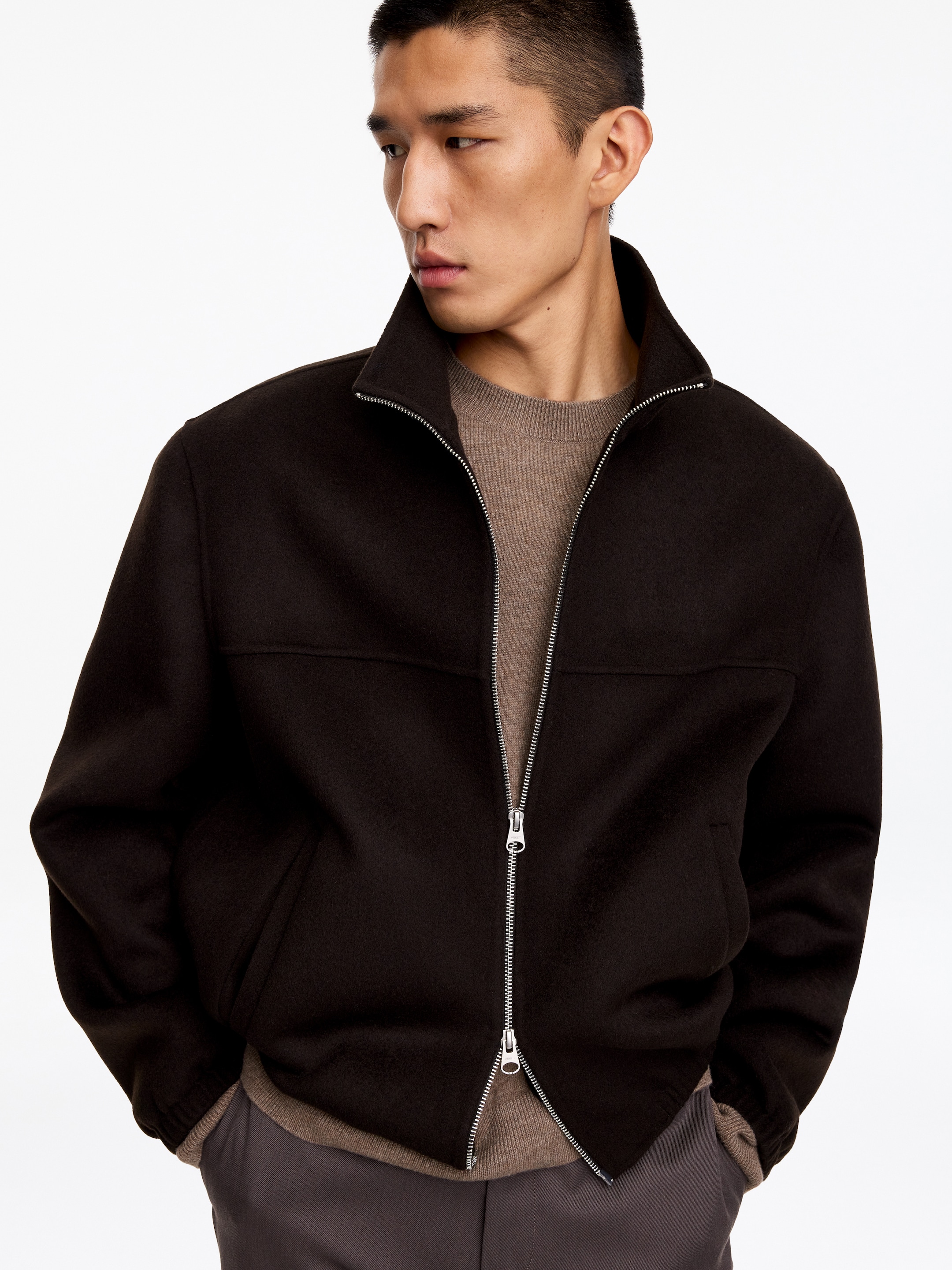 Pure Cashmere Crew-Neck Jumper - Brown - Regular fit - men - StillMedia/Lookbook - 6