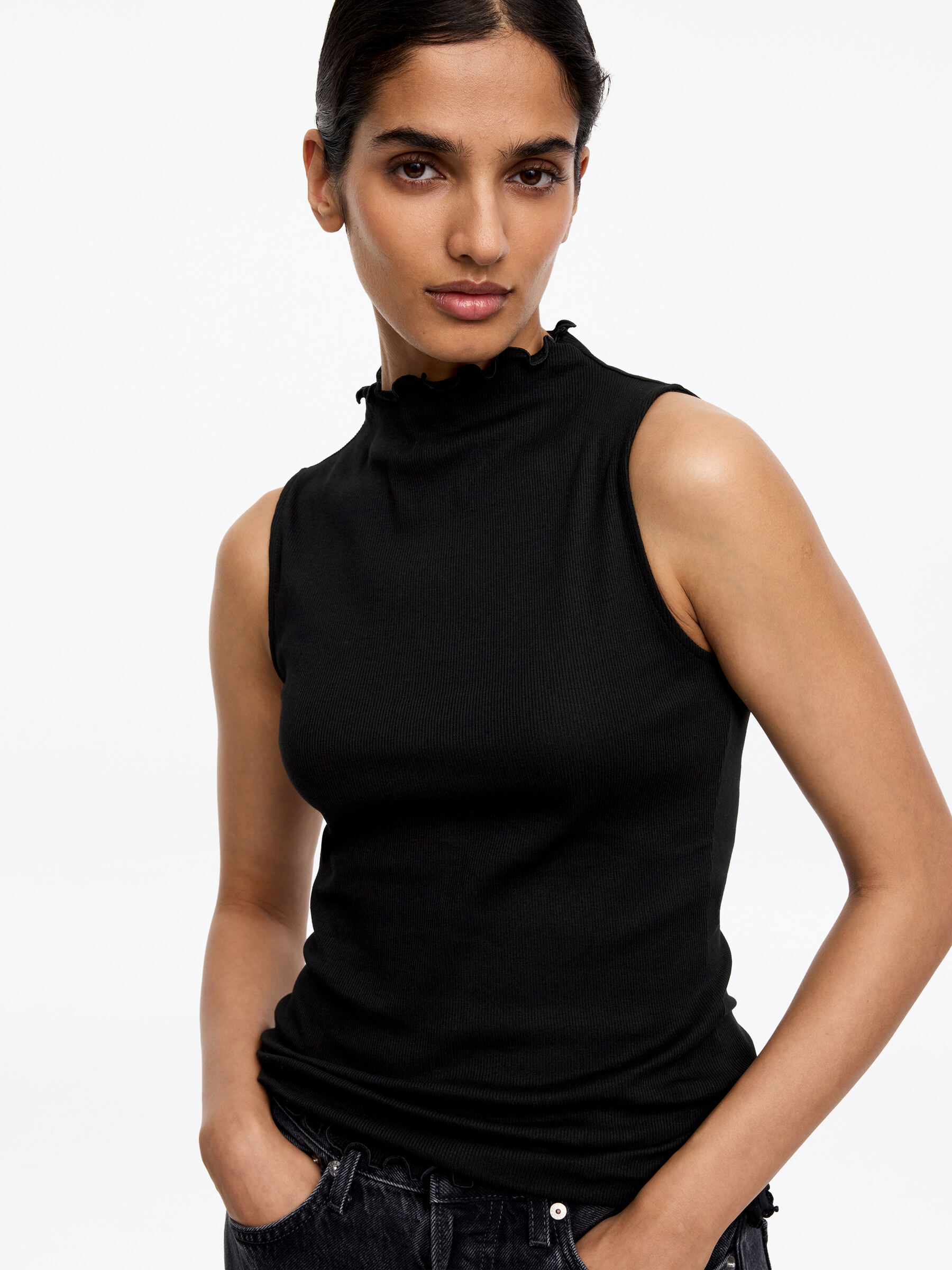 Mock-Neck Ribbed Top - Black - Slim fit - Women - StillMedia/Lookbook - 4