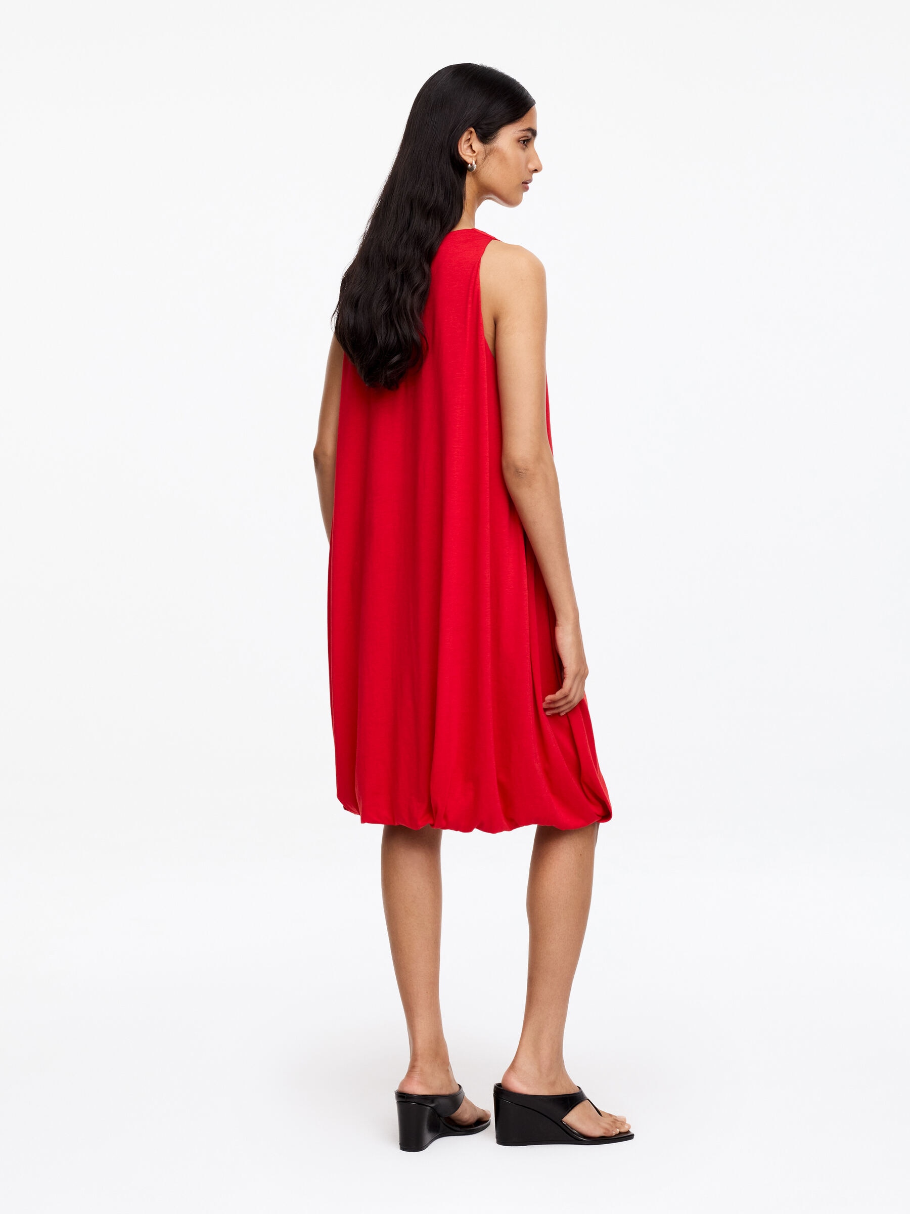 Draped Balloon Dress - Red - Regular fit - Women - StillMedia/Lookbook - 4