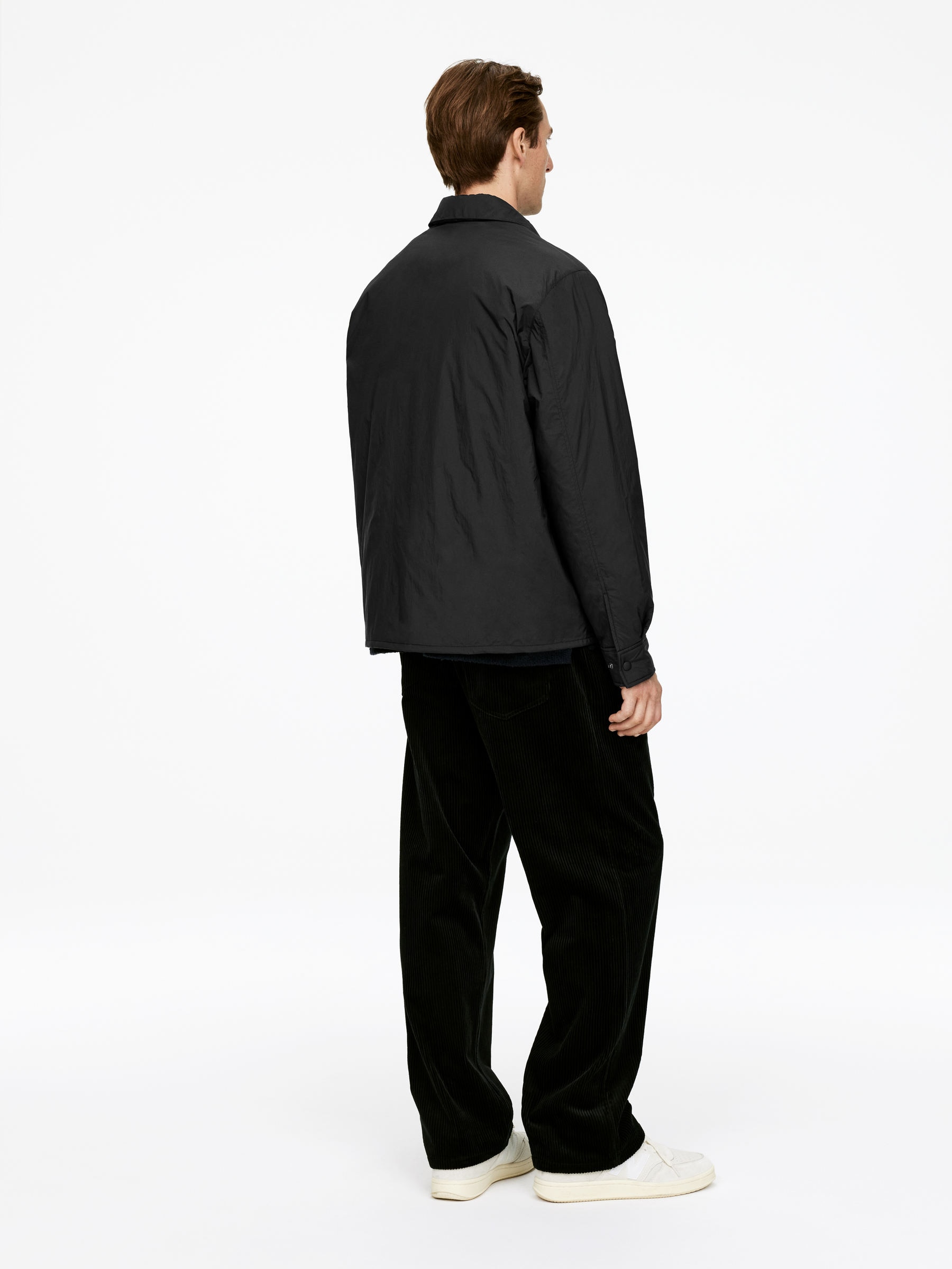 Light-Padded Overshirt - Black - Regular fit - Men - StillMedia/Lookbook - 6