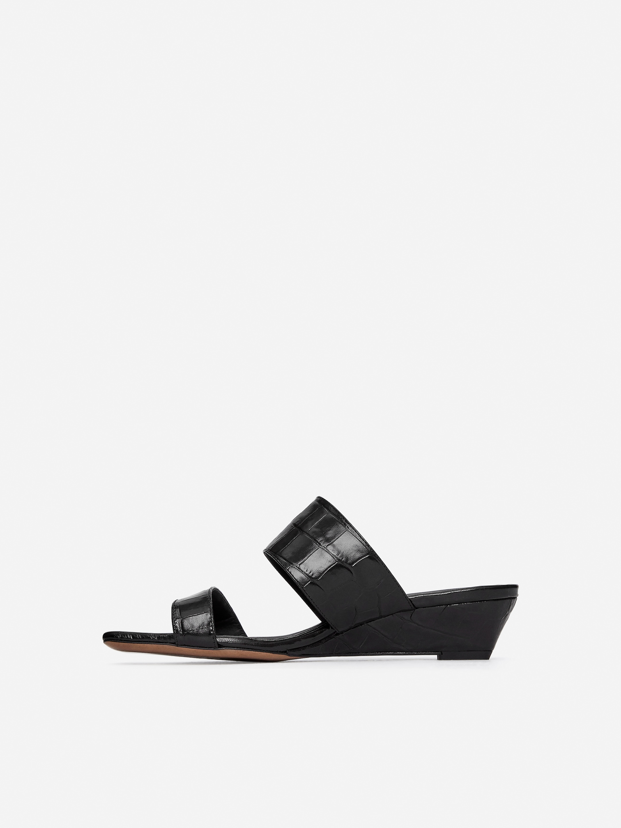 Leather Strap Sandals - Black/Faux Crocodile - Women - StillMedia/DescriptiveStillLife - 3