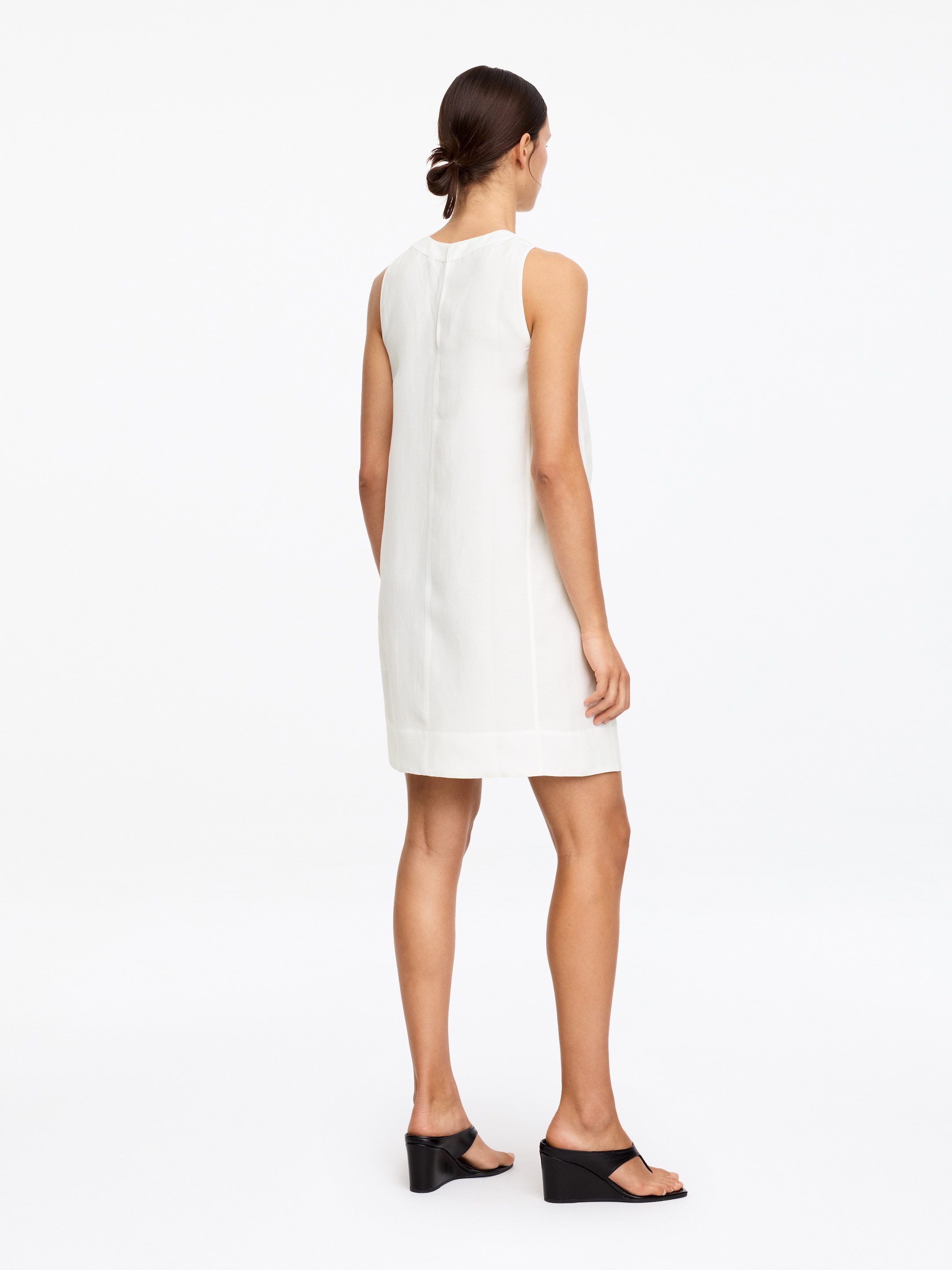 Straight-Cut Mini Dress - White - Oversized - Women - StillMedia/Lookbook - 5