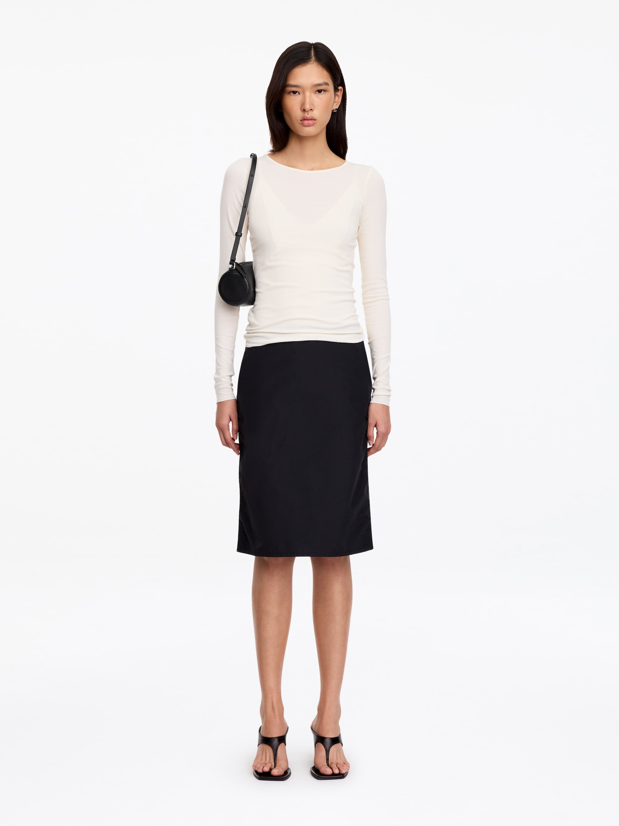 Borsa a spalla cilindrica in pelle - Nero - women - StillMedia/Lookbook - 5