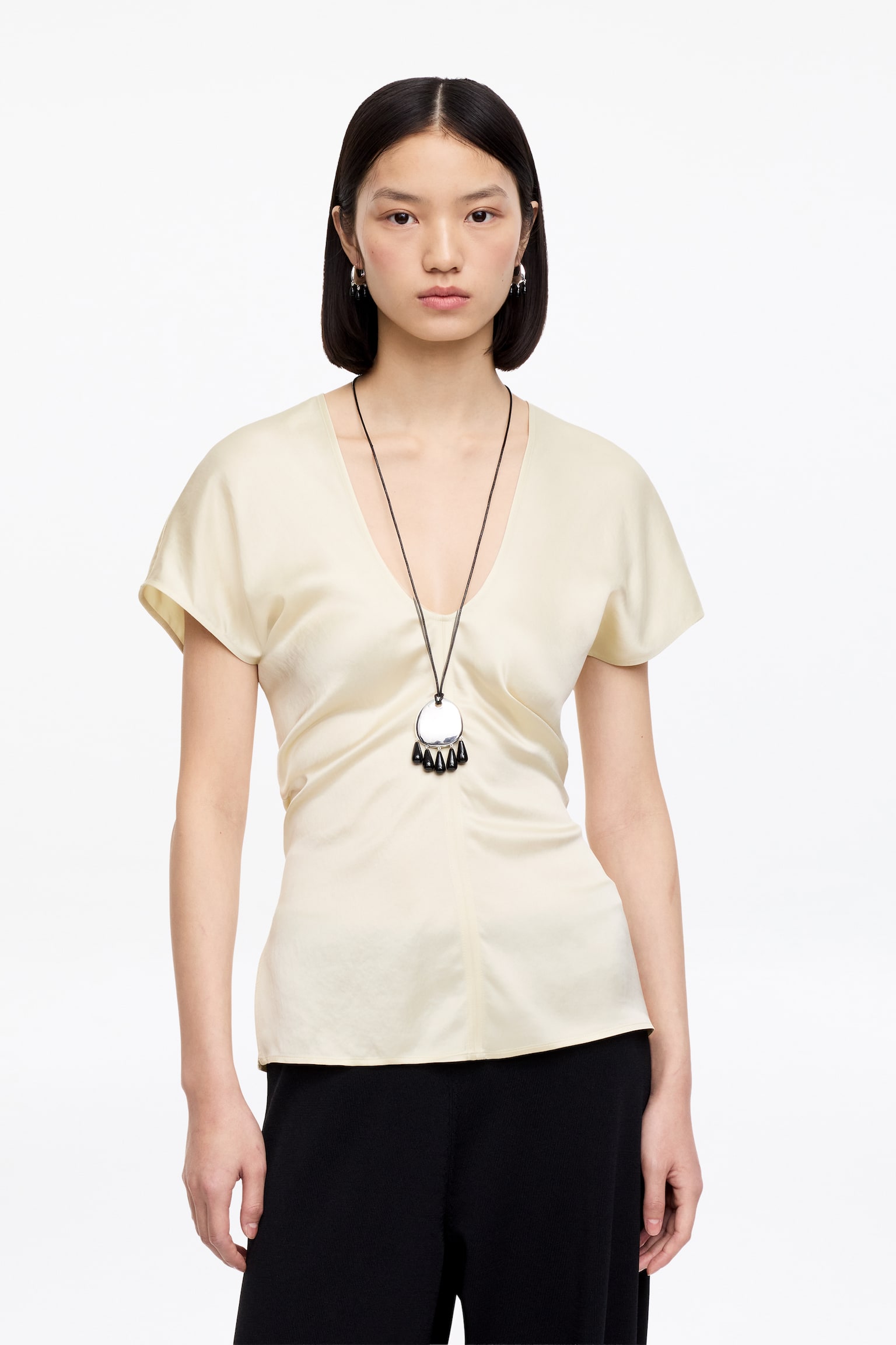 Drapeerattu satiinipaita - Vaalea beige - 1