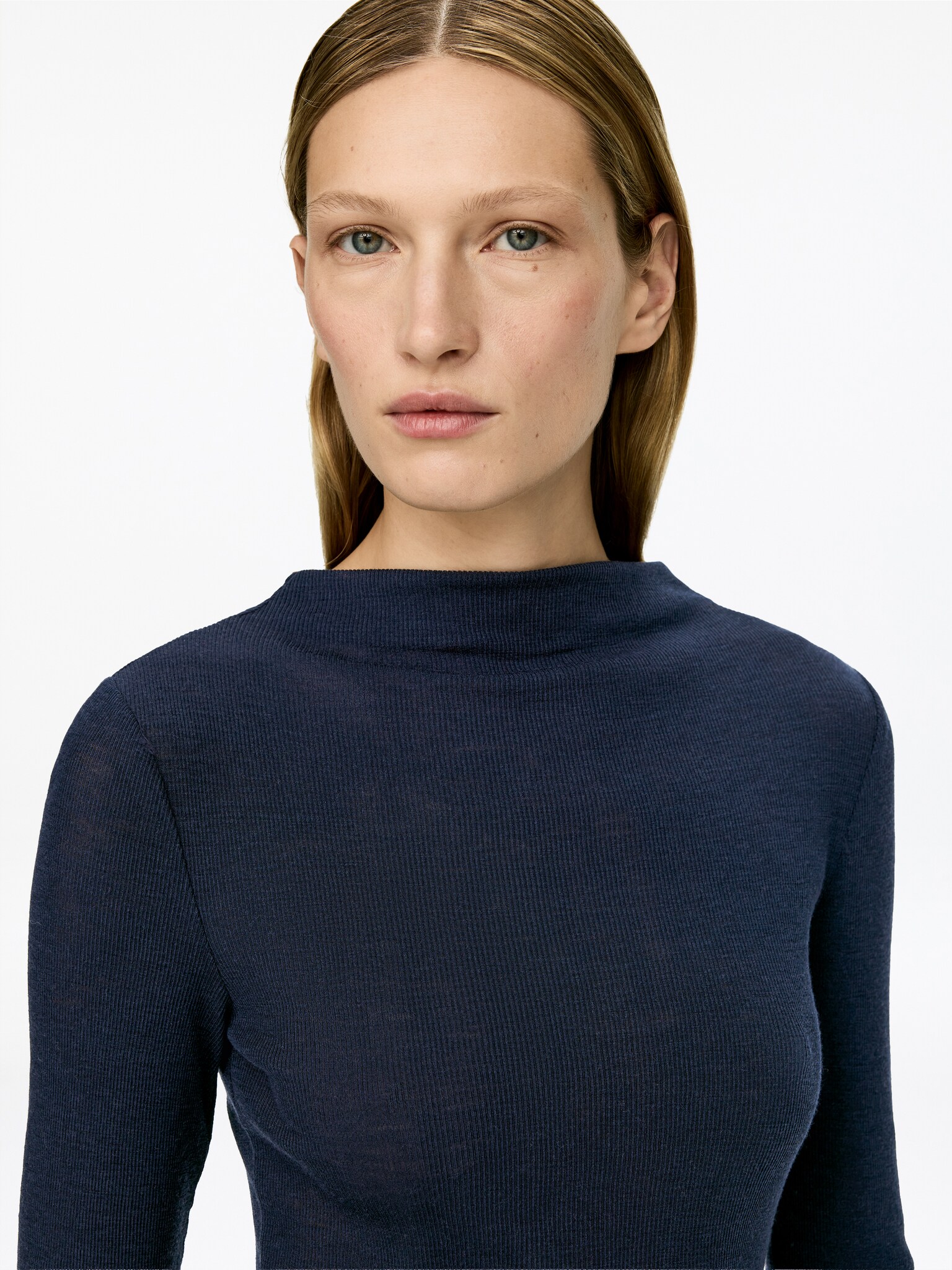 Rib-Knitted Wool Top - Dark Blue/Off White - 4