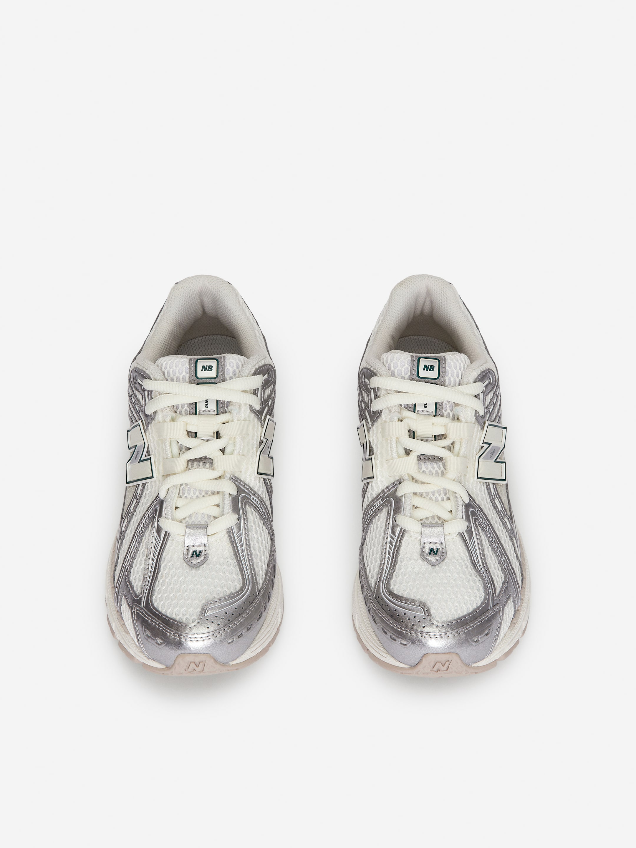New Balance 1906R Trainers - White/Silver - Women - StillMedia/DescriptiveStillLife - 2