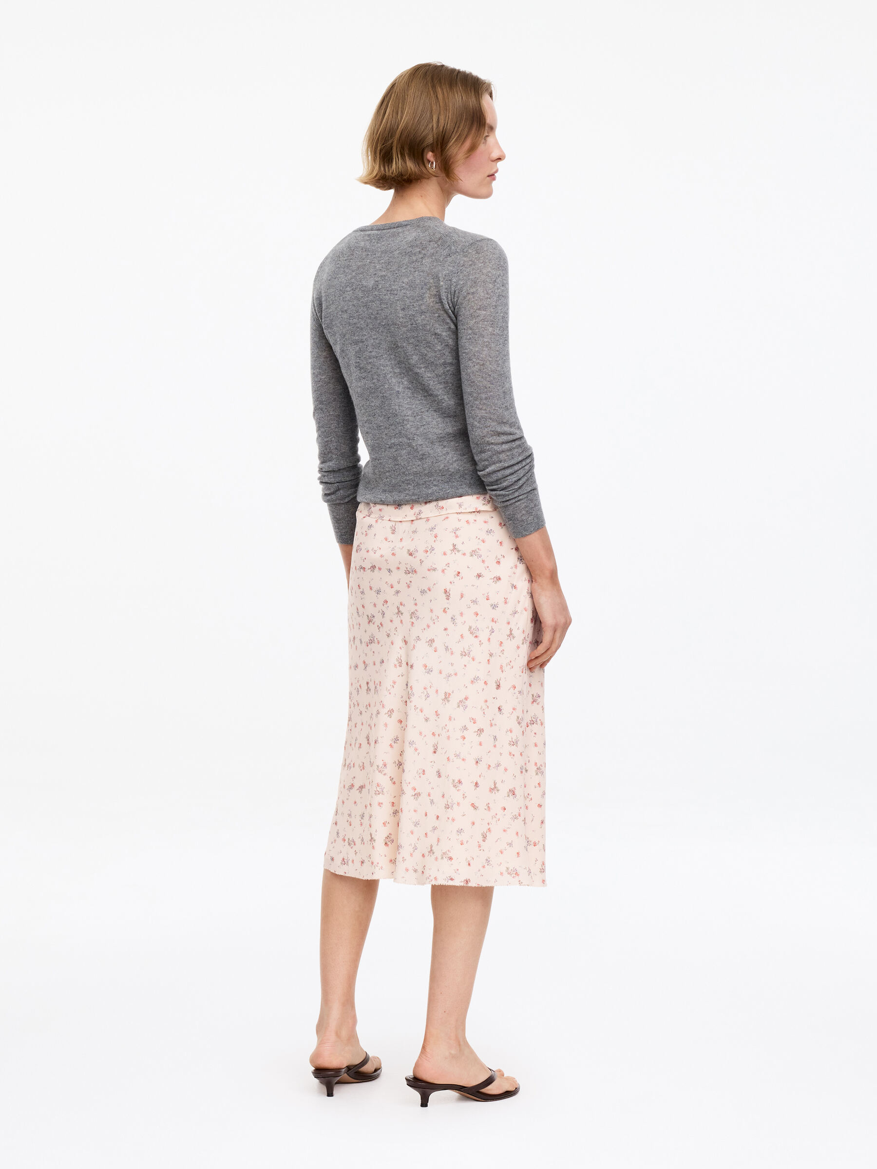 Knee-Length Silk Skirt - Dusty Pink - Regular fit - Women - StillMedia/Lookbook - 4