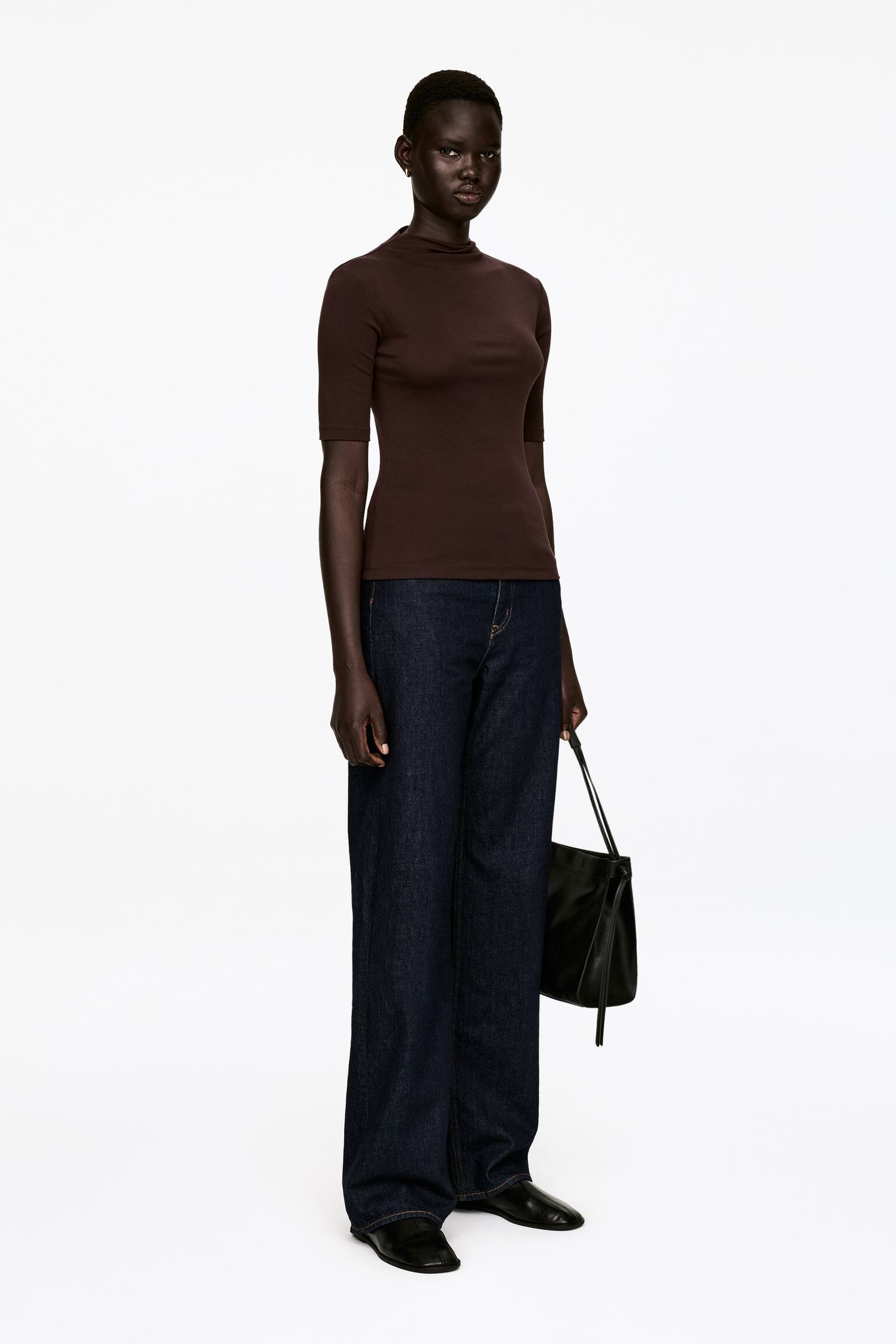 Maglia con collo a lupetto e lavorazione a coste - Marrone - 3