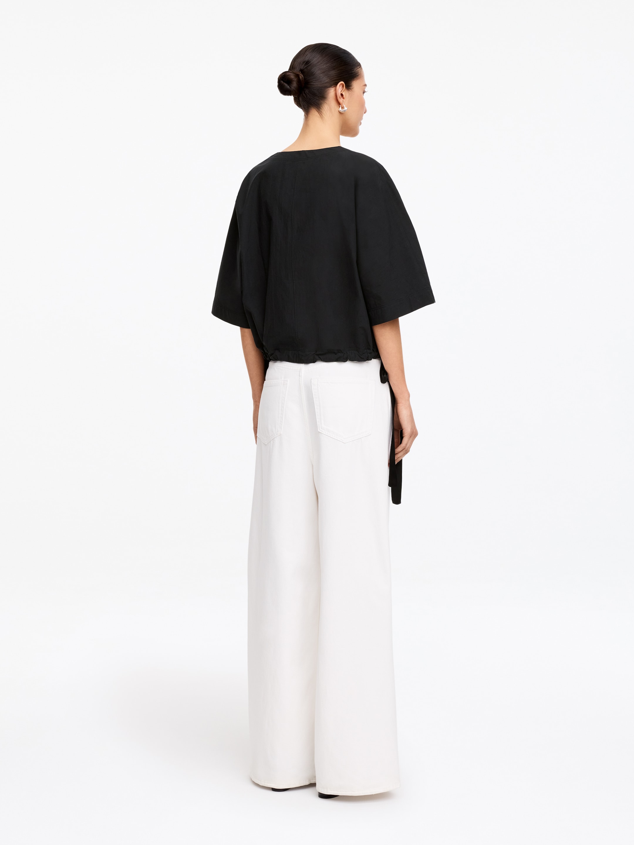 Baumwolloberteil mit Kordelzug - Schwarz - Loose Fit - Damen - StillMedia/Lookbook - 5