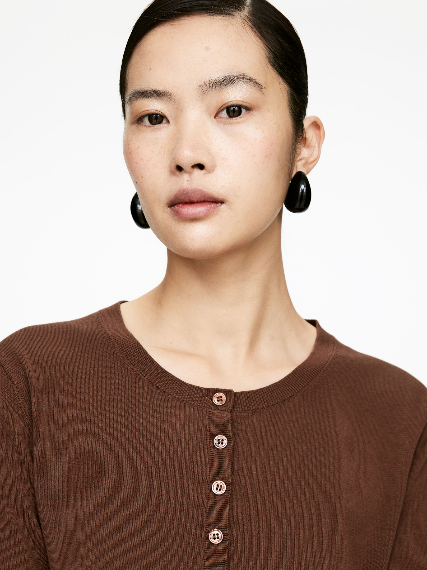 Cotton Henley Top - Dark Brown - Slim fit - Women - StillMedia/Lookbook - 5