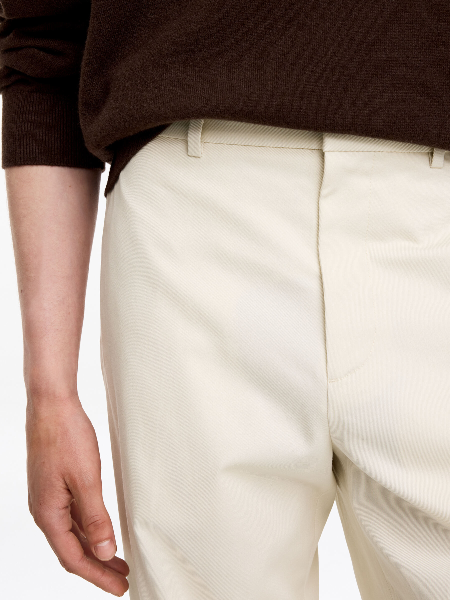 Pantalones de sarga de algodón de corte relajado - Blanco roto - Corte relajado - Men - StillMedia/Lookbook - 4