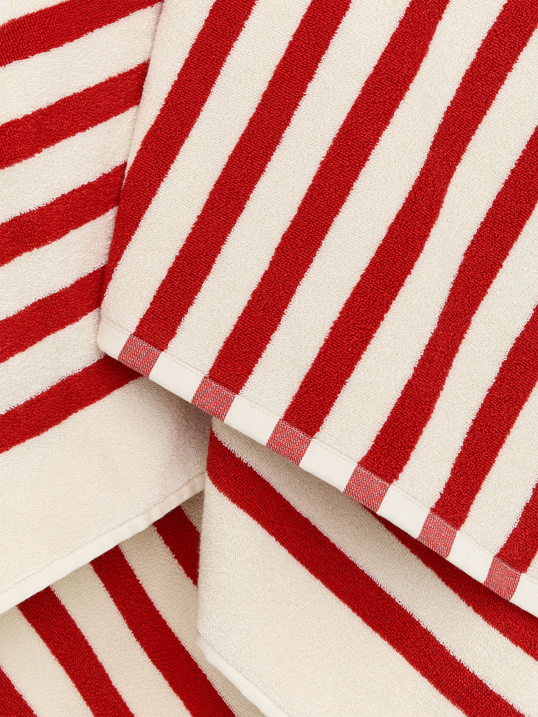 Bath Towel 80 x 165 cm - Red/Off White - Homeware - StillMedia/DescriptiveDetail - 3