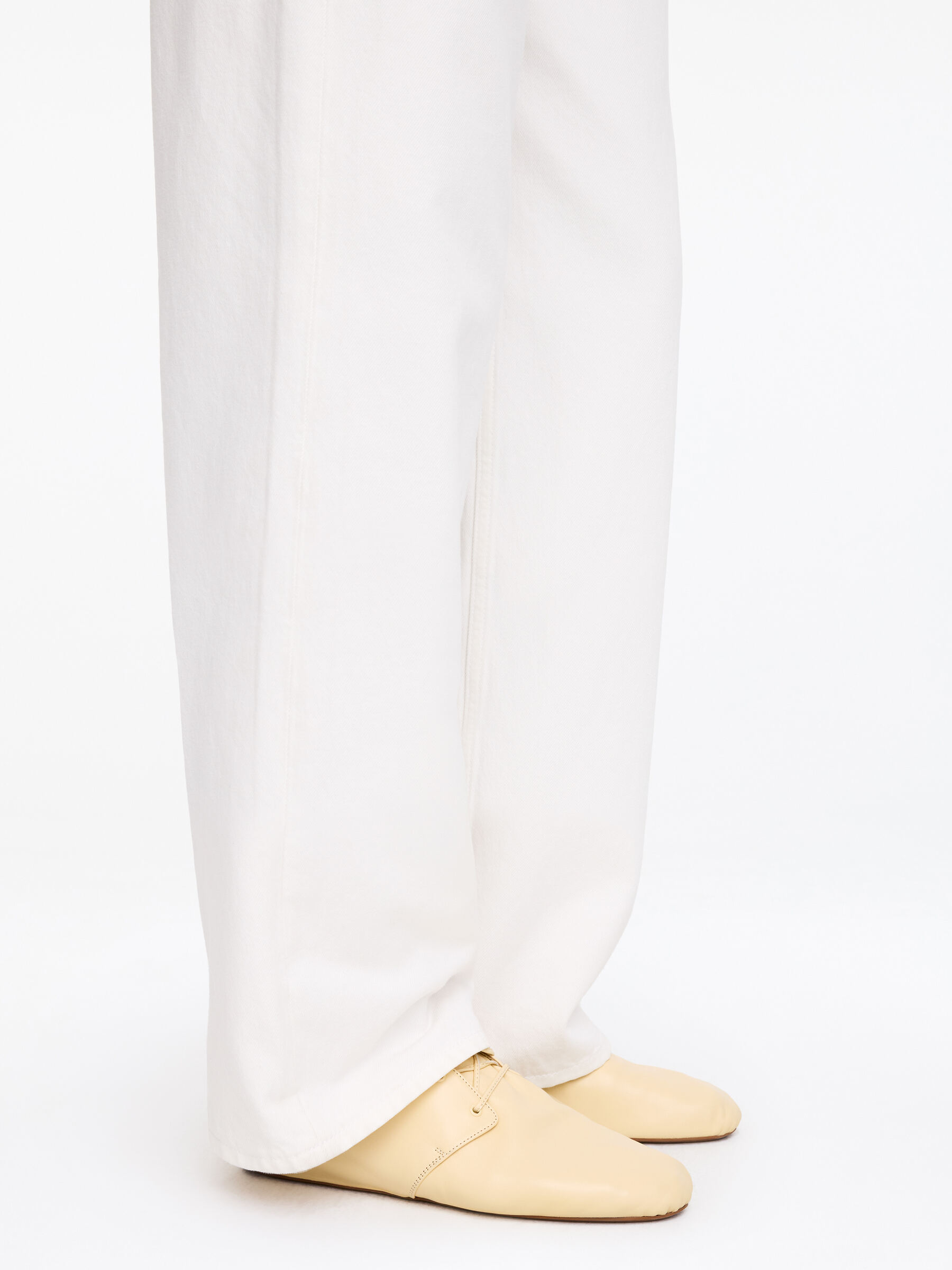Soft Leather Lace-Up Shoes - Light Yellow - Women - StillMedia/Lookbook - 2