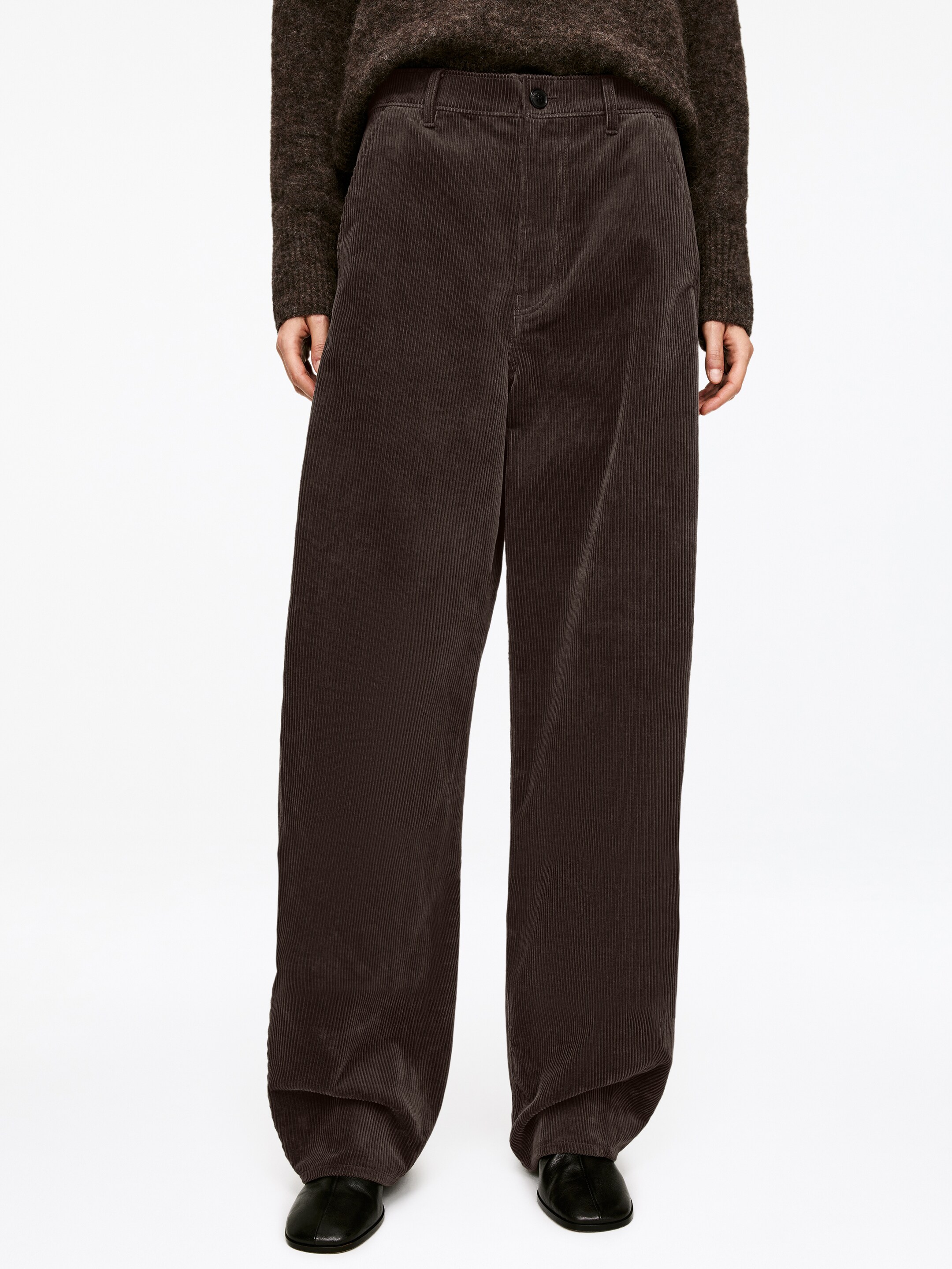 Agrandir l'image: Pantalon en velours côtelé jambes barrel - Marron foncé - FEMME | H&M BE 8