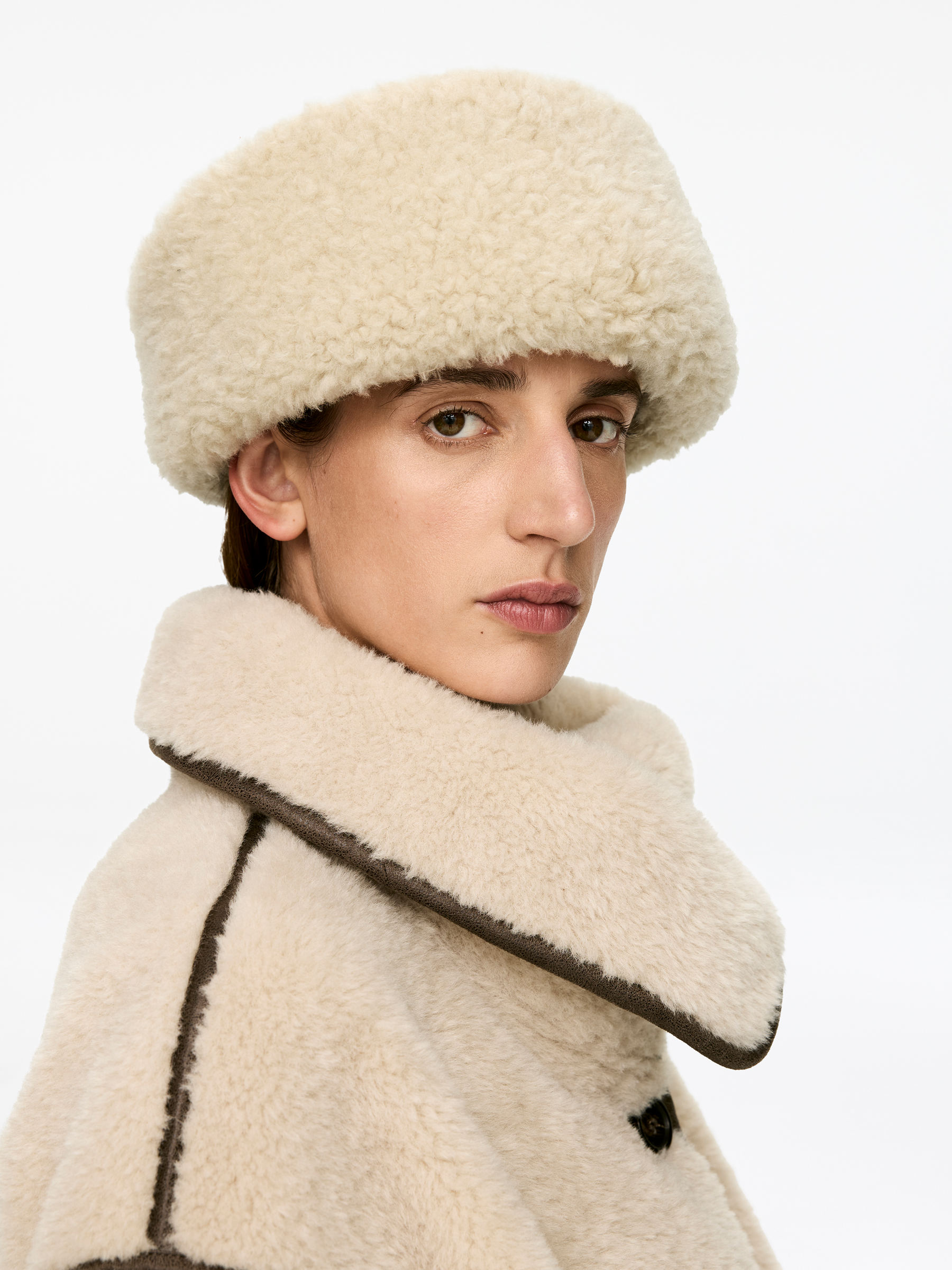 Pile Hat - Light Beige - Women - StillMedia/Lookbook - 6