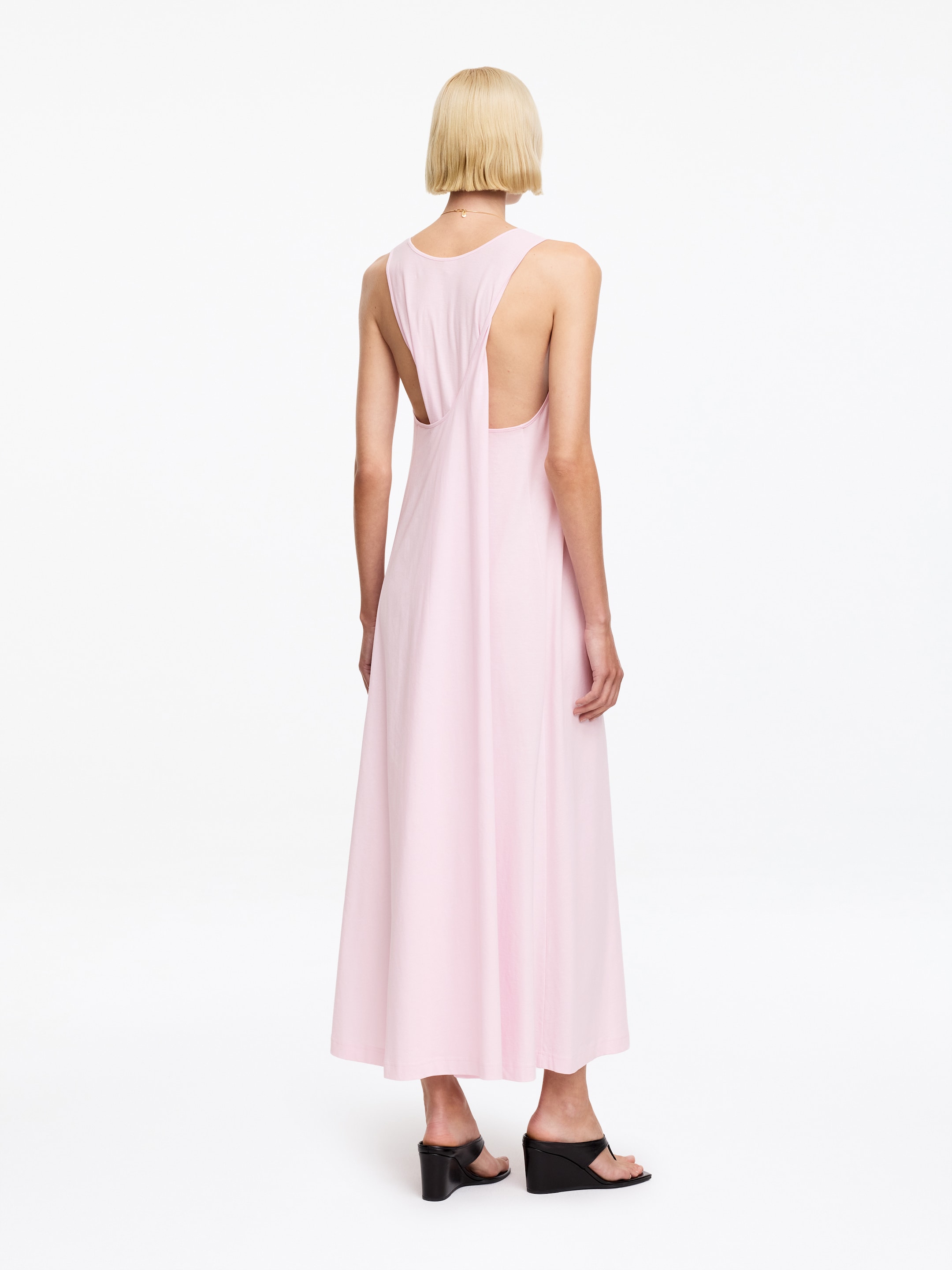 Twisted Back Maxi Dress - Pink - Regular fit - Women - StillMedia/Lookbook - 4
