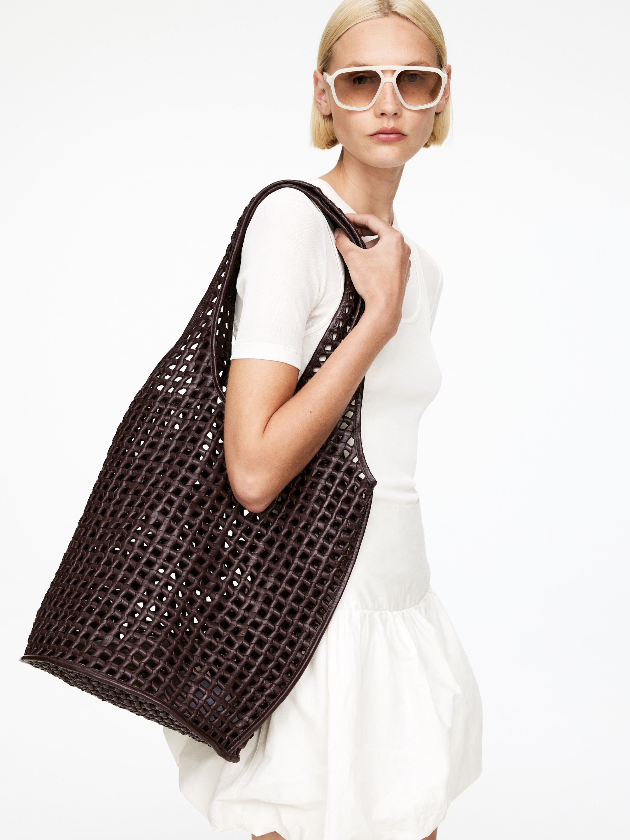 Visualizza immagine più grande: Tote slouchy in pelle - Marrone scuro - DONNA | H&M IT 2