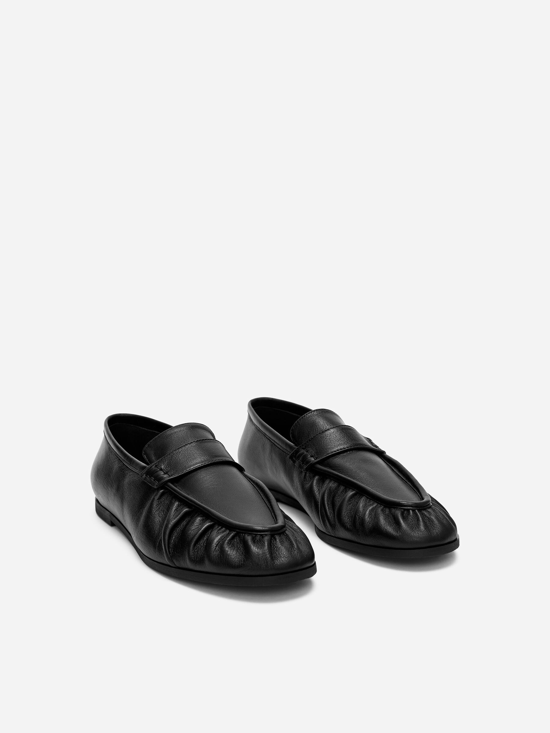 Soft Leather Loafers - Black - Women - StillMedia/DescriptiveStillLife - 4