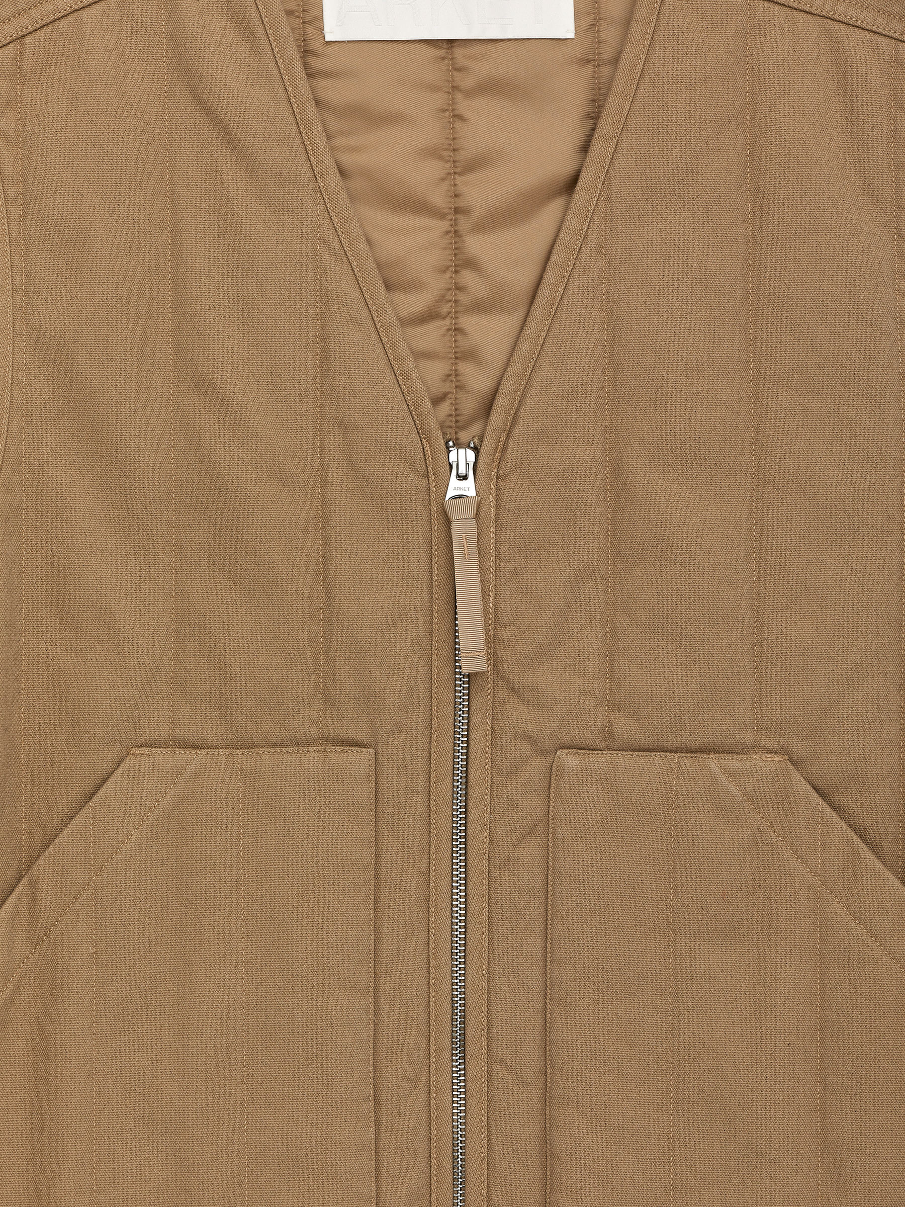 Quilted Workwear Vest - Dark Beige - Regular fit - Men - StillMedia/DescriptiveDetail - 2