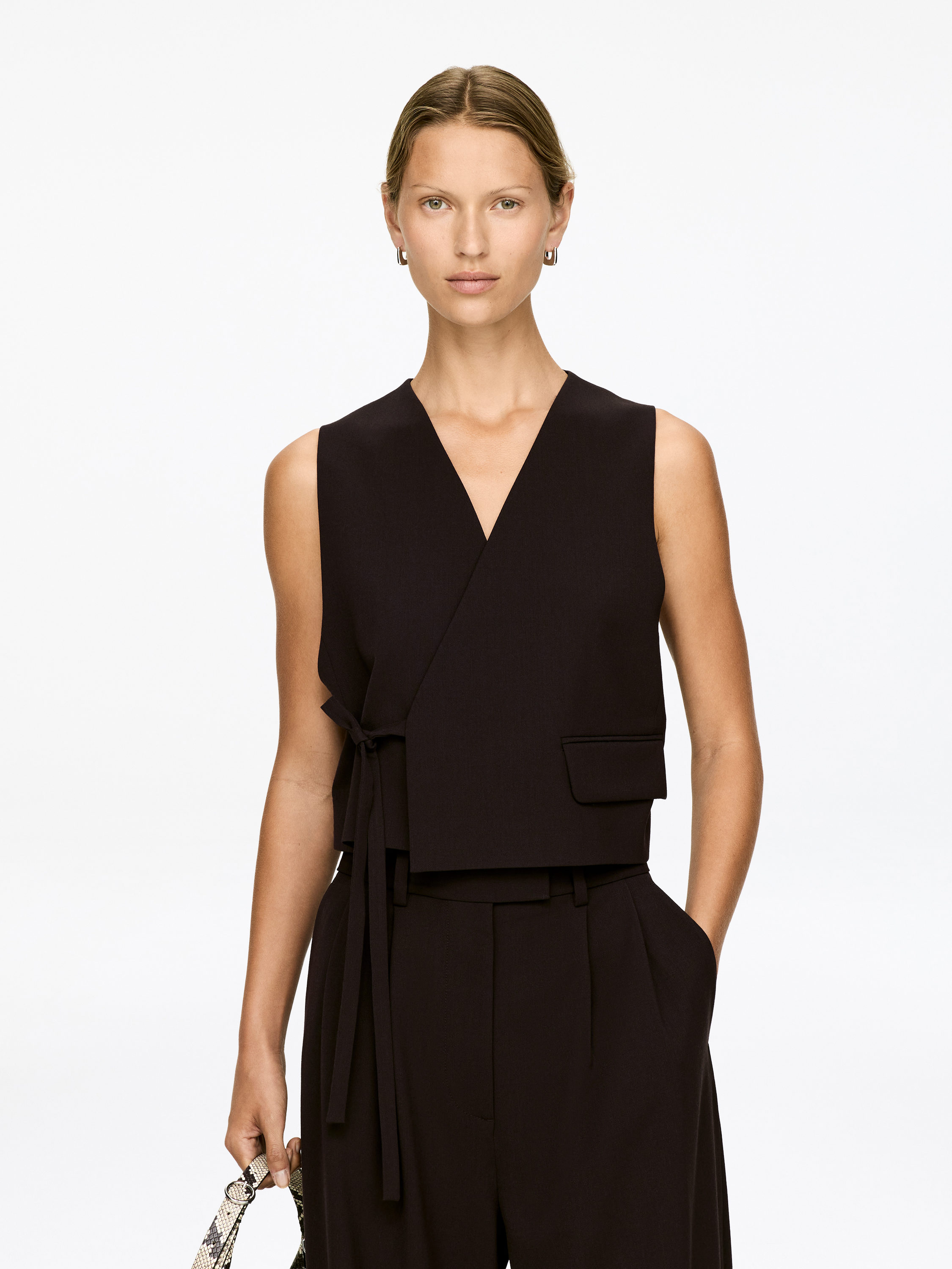 Crop Vest-#3F3838-17439