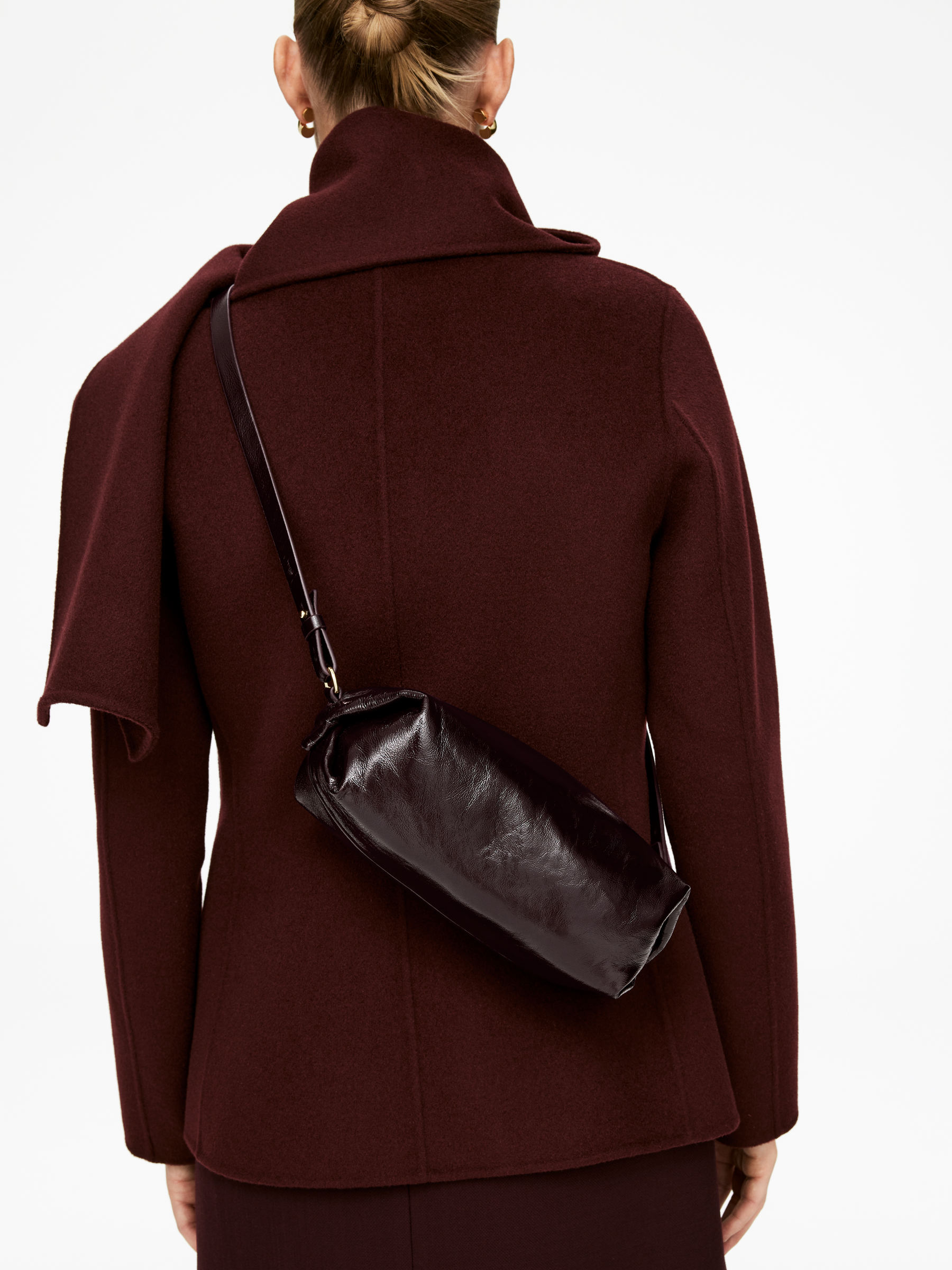 Sac à bandoulière laqué - Bordeaux - Femme - StillMedia/Lookbook - 6