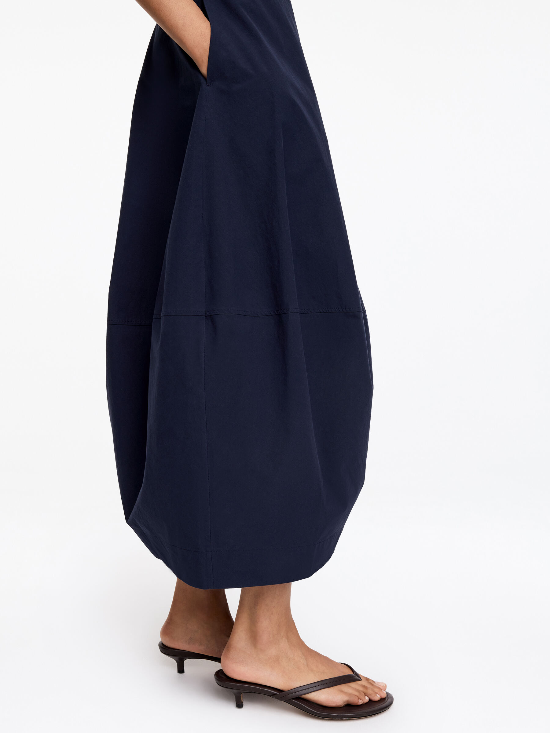 Kleid mit Seidenorganzabesatz - Dunkelblau - Regular Fit - Damen - StillMedia/Lookbook - 5