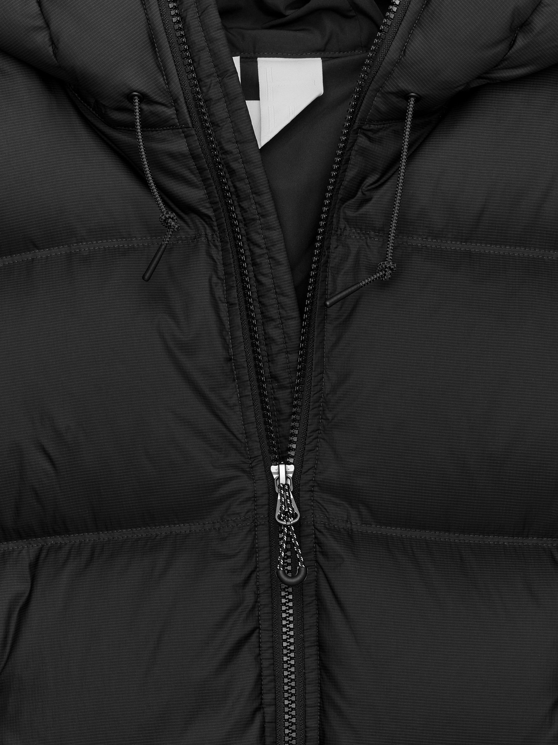 Upcycled Down Sporty Jacket - Black - Regular fit - Men - StillMedia/DescriptiveDetail - 1