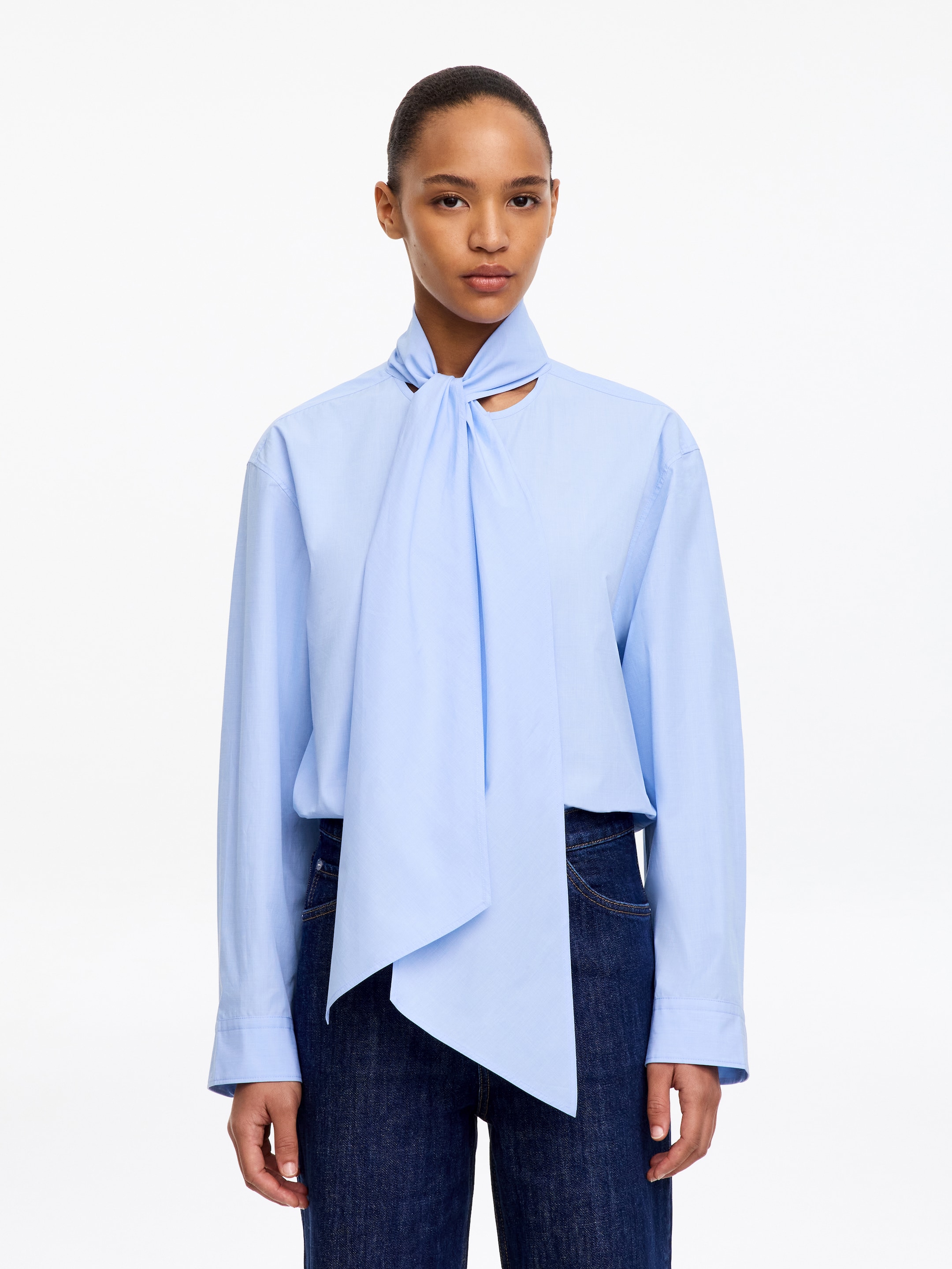 Bluse aus Pima-Baumwolle mit Schleife-Blue-19979