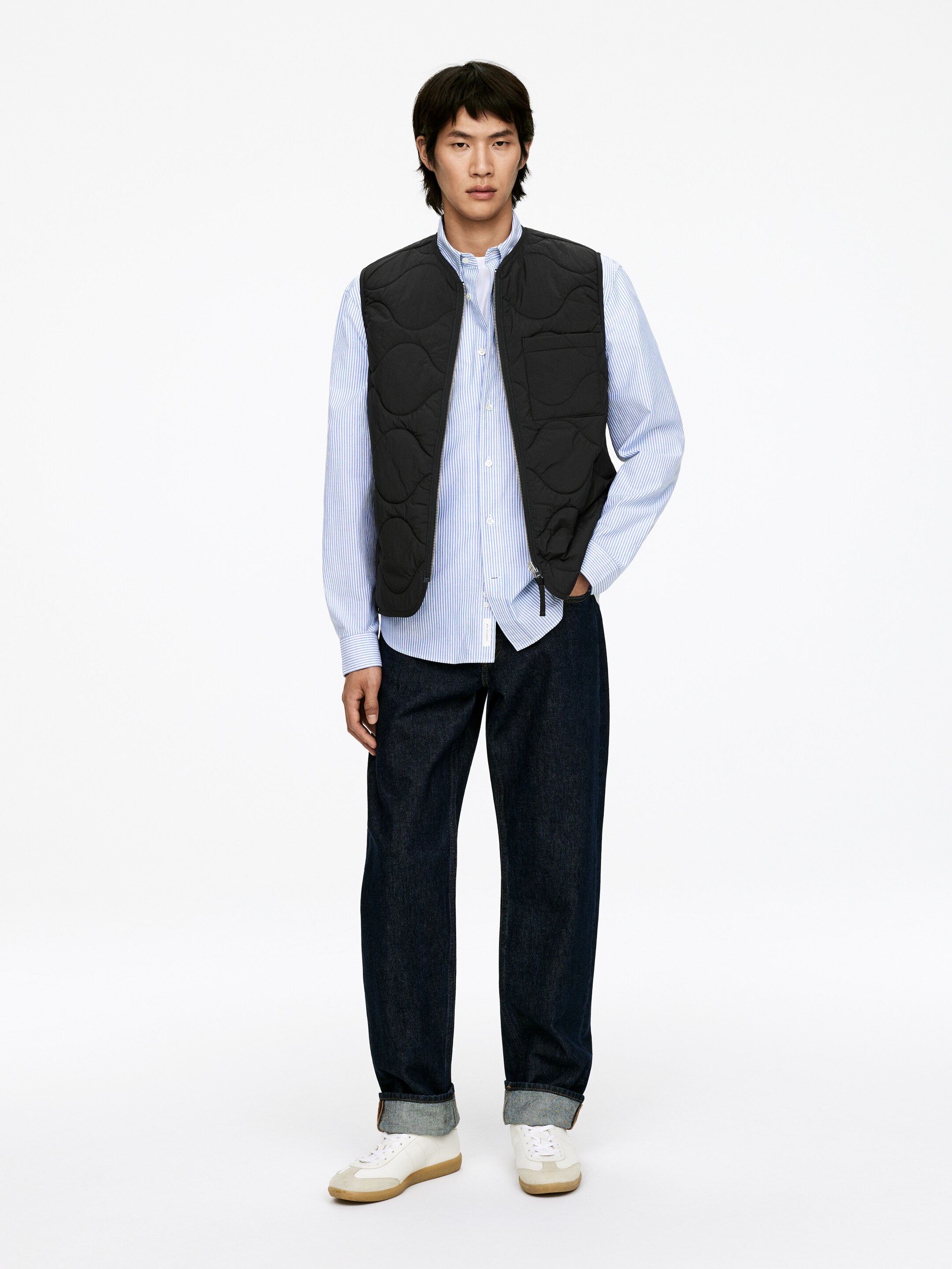 Grösseres Bild ansehen: Gesteppte 2-in-1-Liner-Weste - Schwarz - HERREN | H&M CH 1