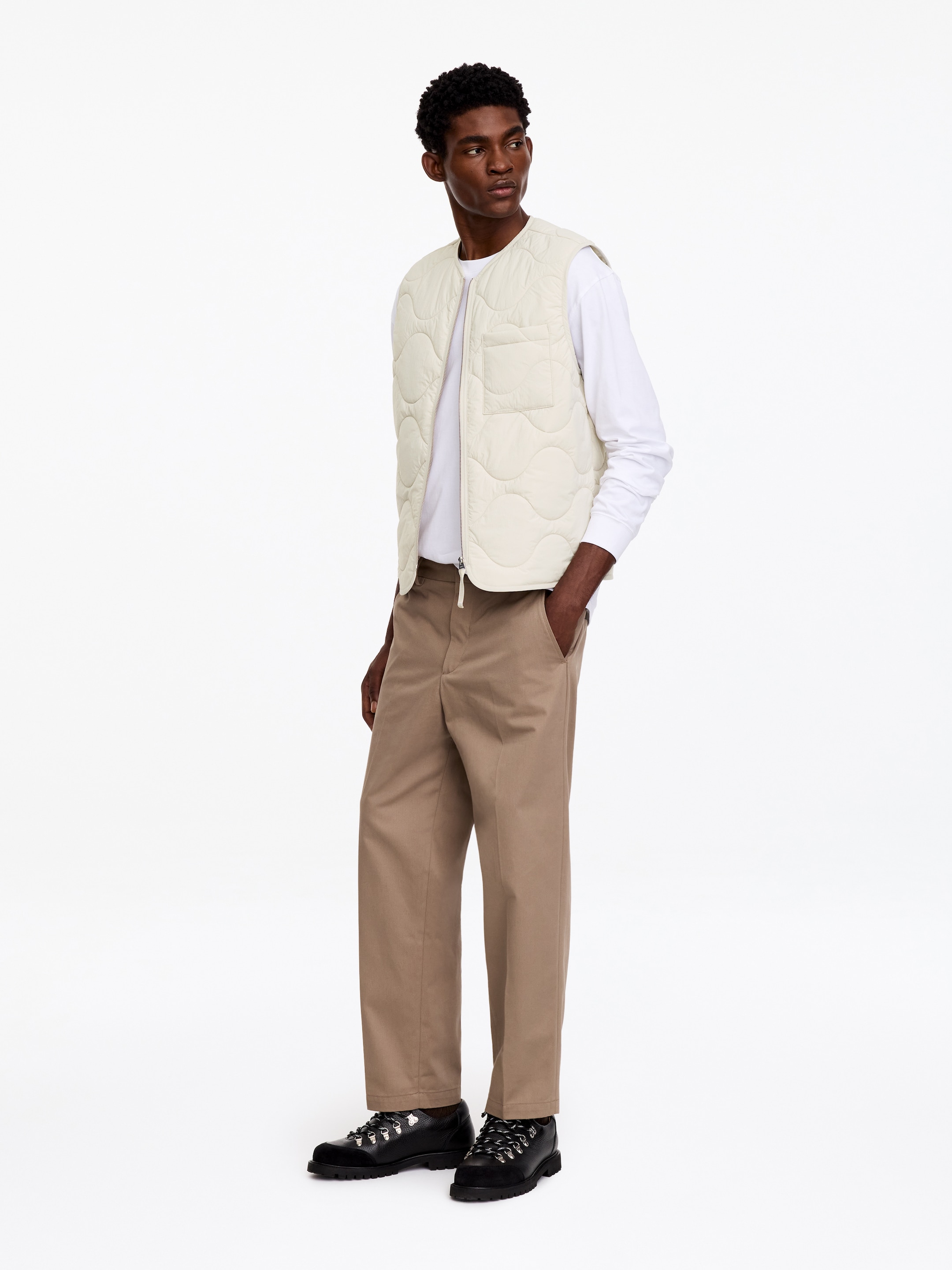 Quilted Liner Vest - Mole - Regular fit - men - StillMedia/Lookbook - 4