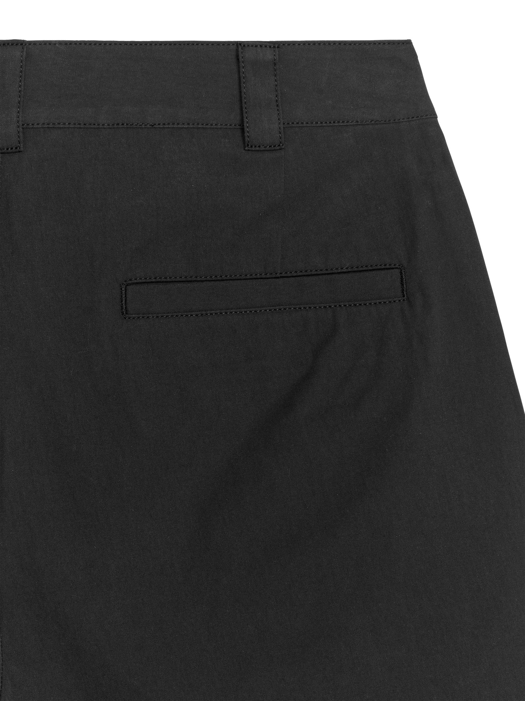 Chino Shorts - Black - Regular fit - Men - StillMedia/DescriptiveDetail - 2